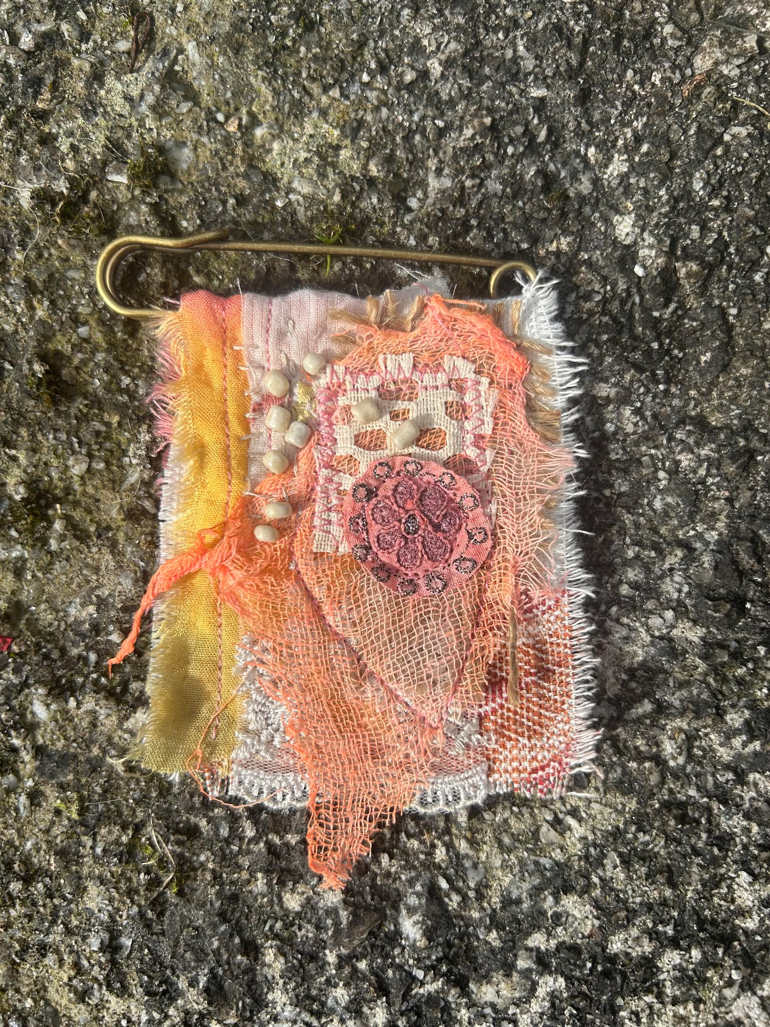 Textile Art Scarf/Hat/Bag/Lapel Pin