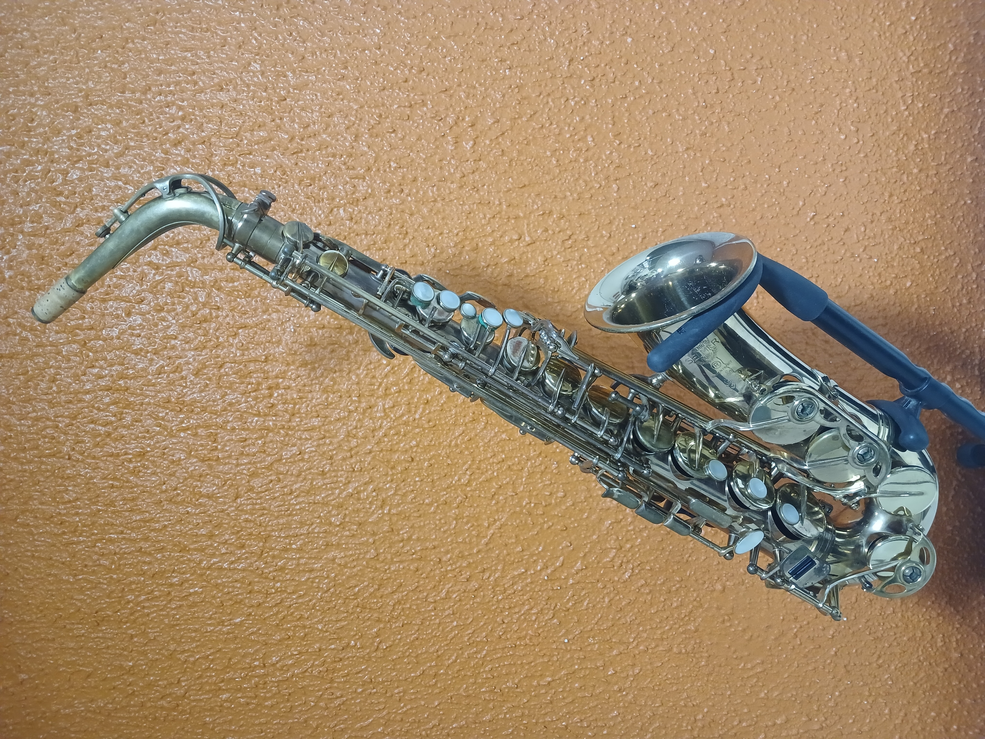 Saxophone Alto SELMER Super Action 80 (1983)