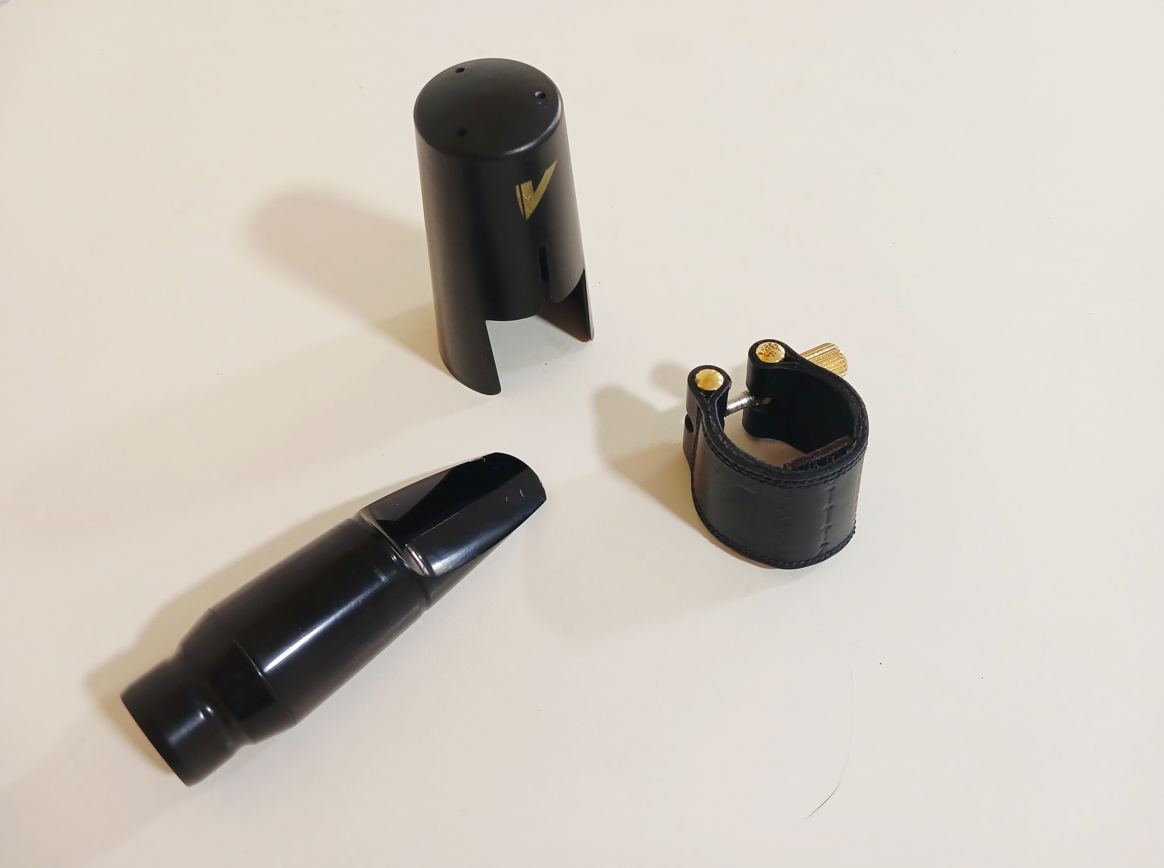 Bec saxophone ALTO Vandoren AL3 Optimum Ébonite