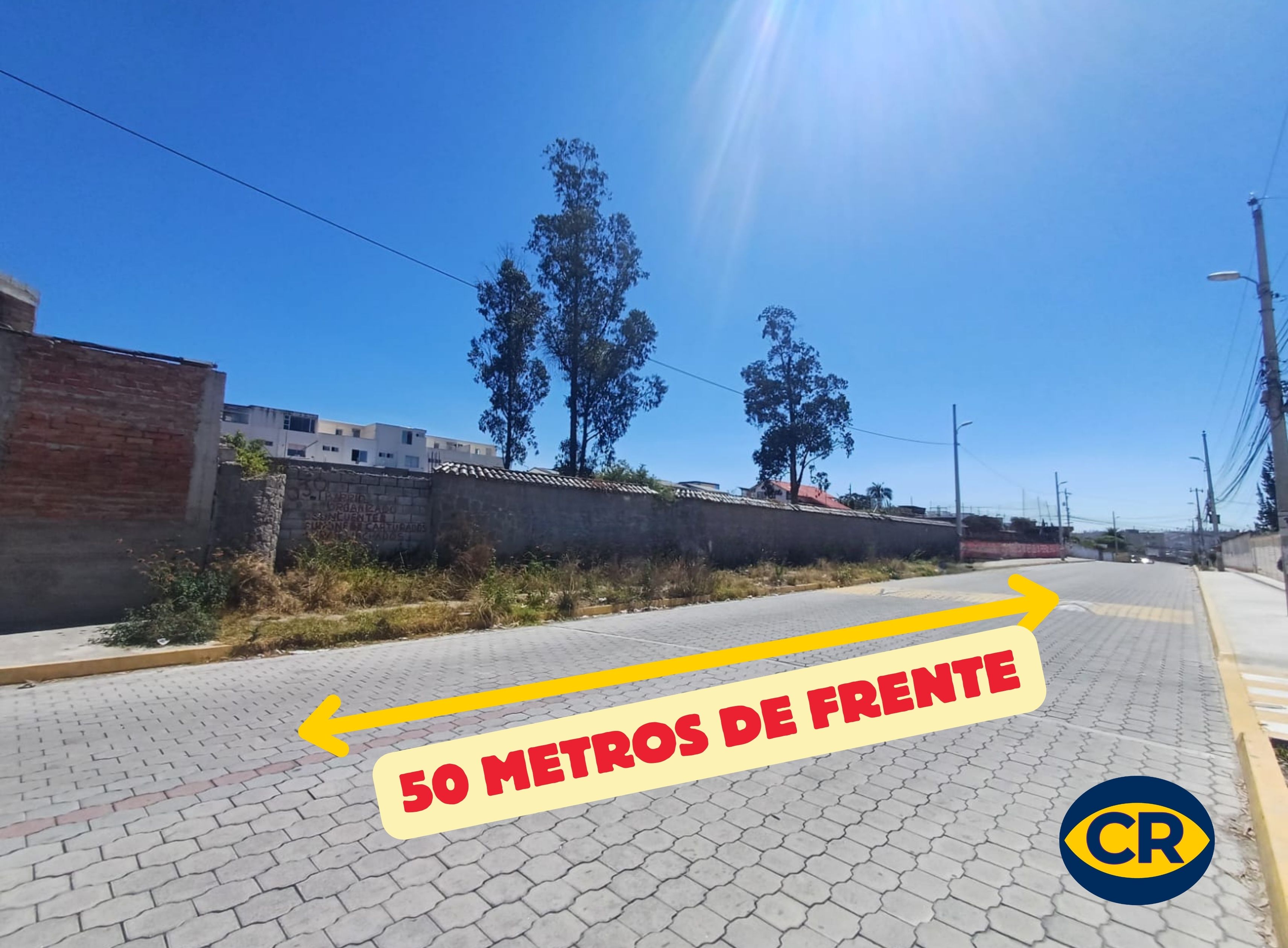 Amplio Terreno Plano en Venta en Calderón de 2500 m2 Sector Av. Cacha