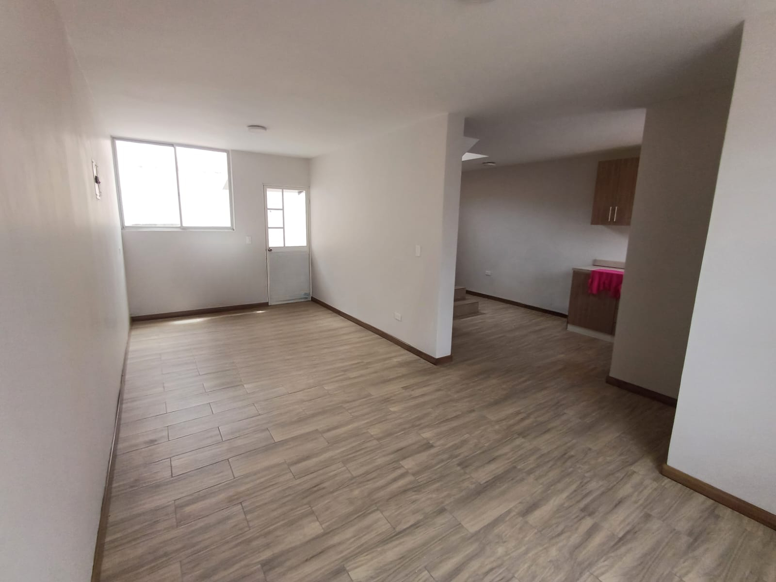 ¡De Oportunidad! Hermosa  Casa de 157 m2, en Venta, de 2 dormitorios (con Acabados de Primera por estrenar), en Marianitas, Calderón.