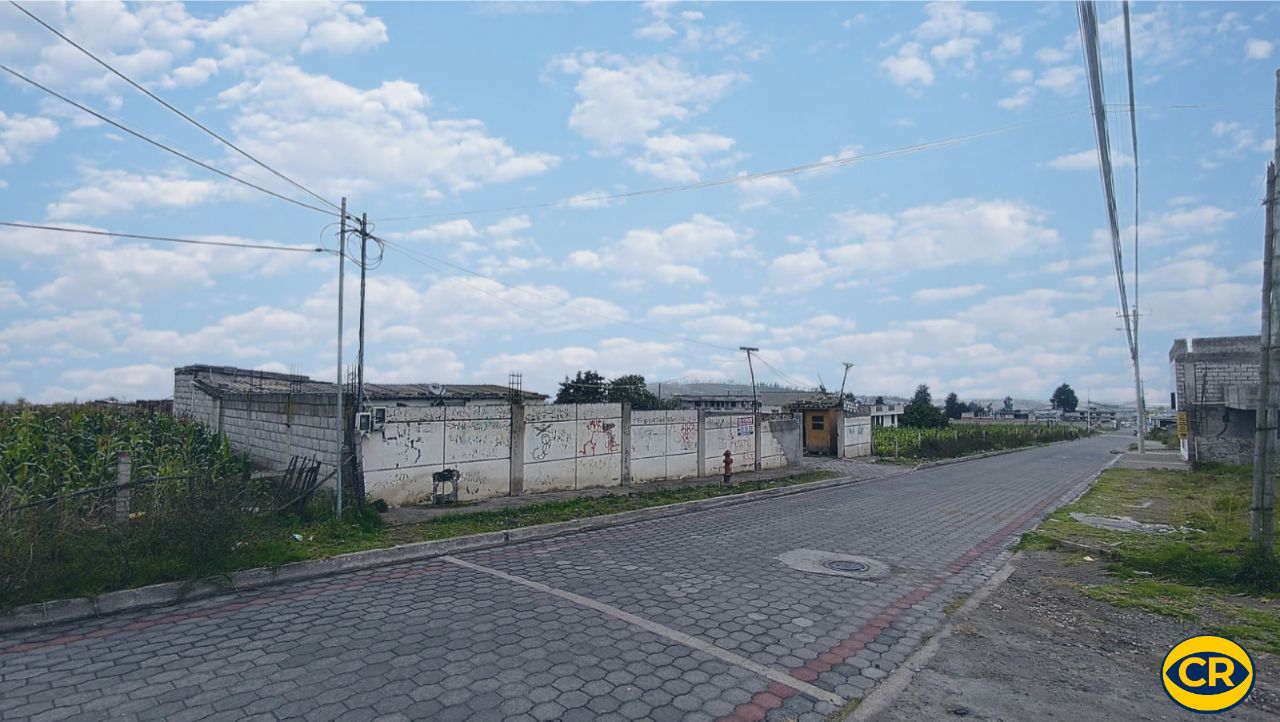 Terreno Plano de 3850 m2 en Bellavista de Calderón, De Oportunidad