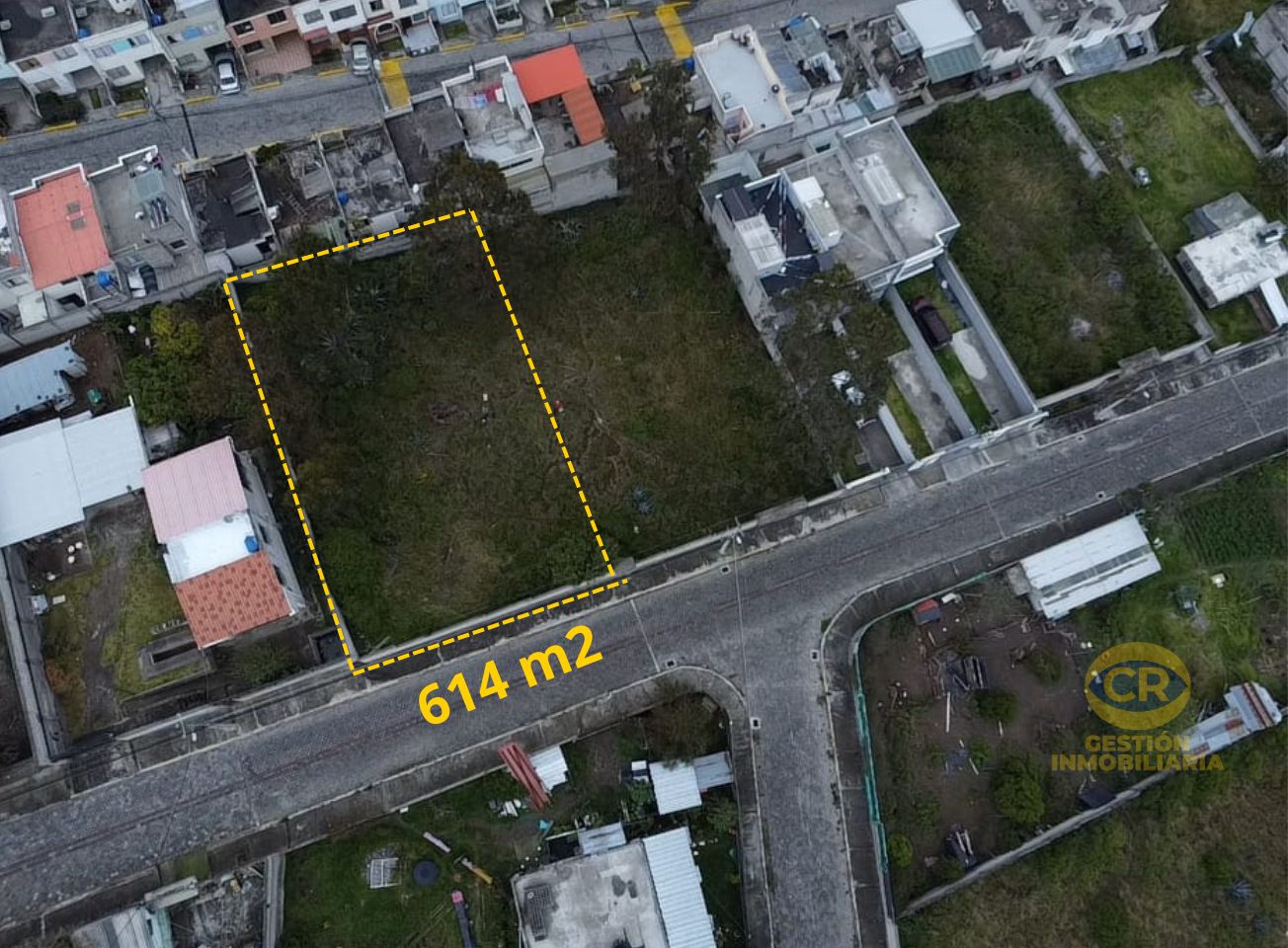 Terreno de 614 m2, en Calderón, Sector Colegio Municipal del Milenio