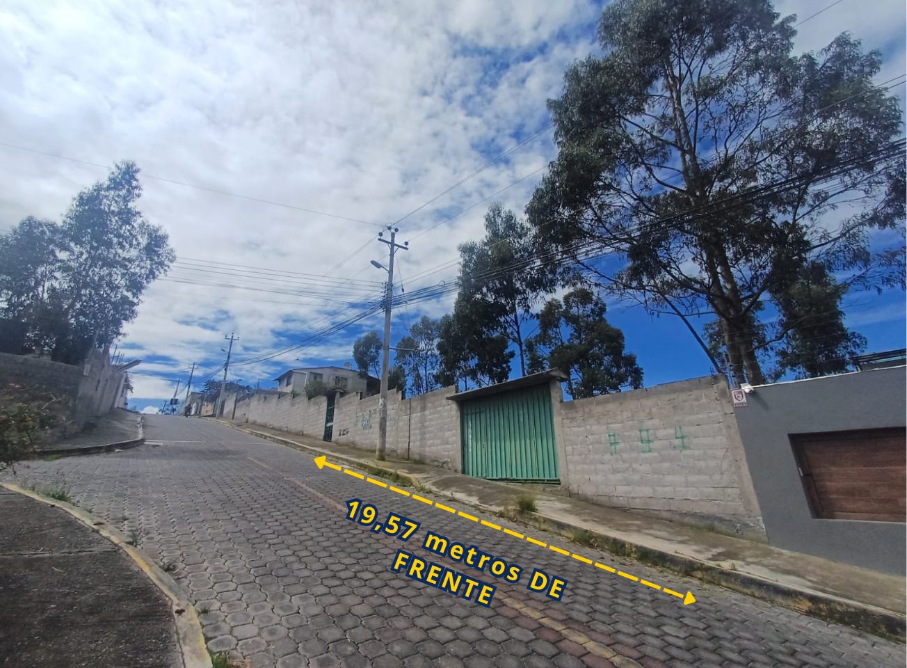 Terreno de 635 m2, en Calderón, Sector Colegio Municipal del Milenio