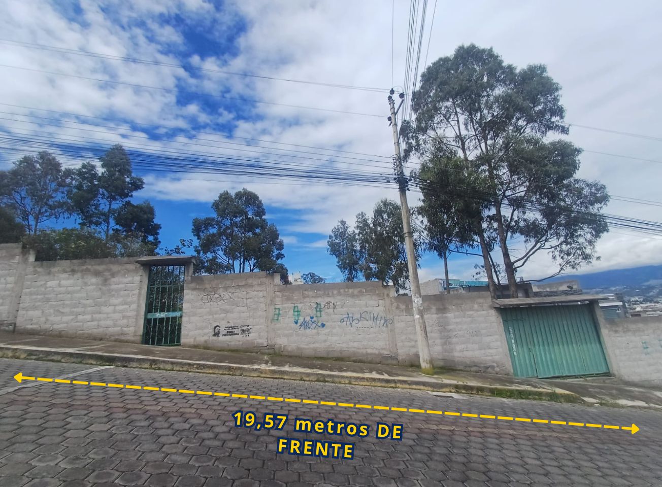 Terreno de 635 m2, en Calderón, Sector Colegio Municipal del Milenio