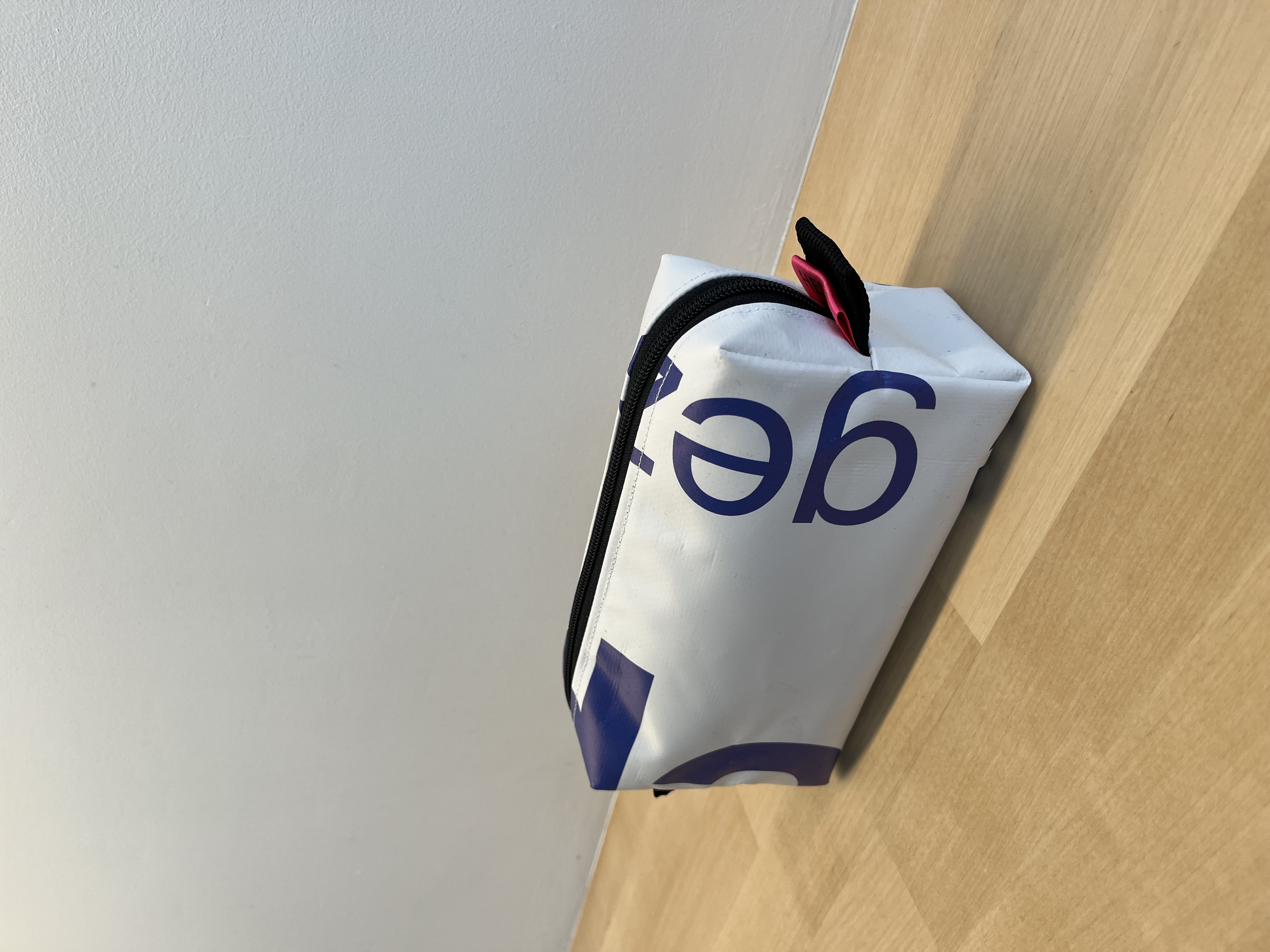 Etui - toilettasje | met lichtblauwe voering