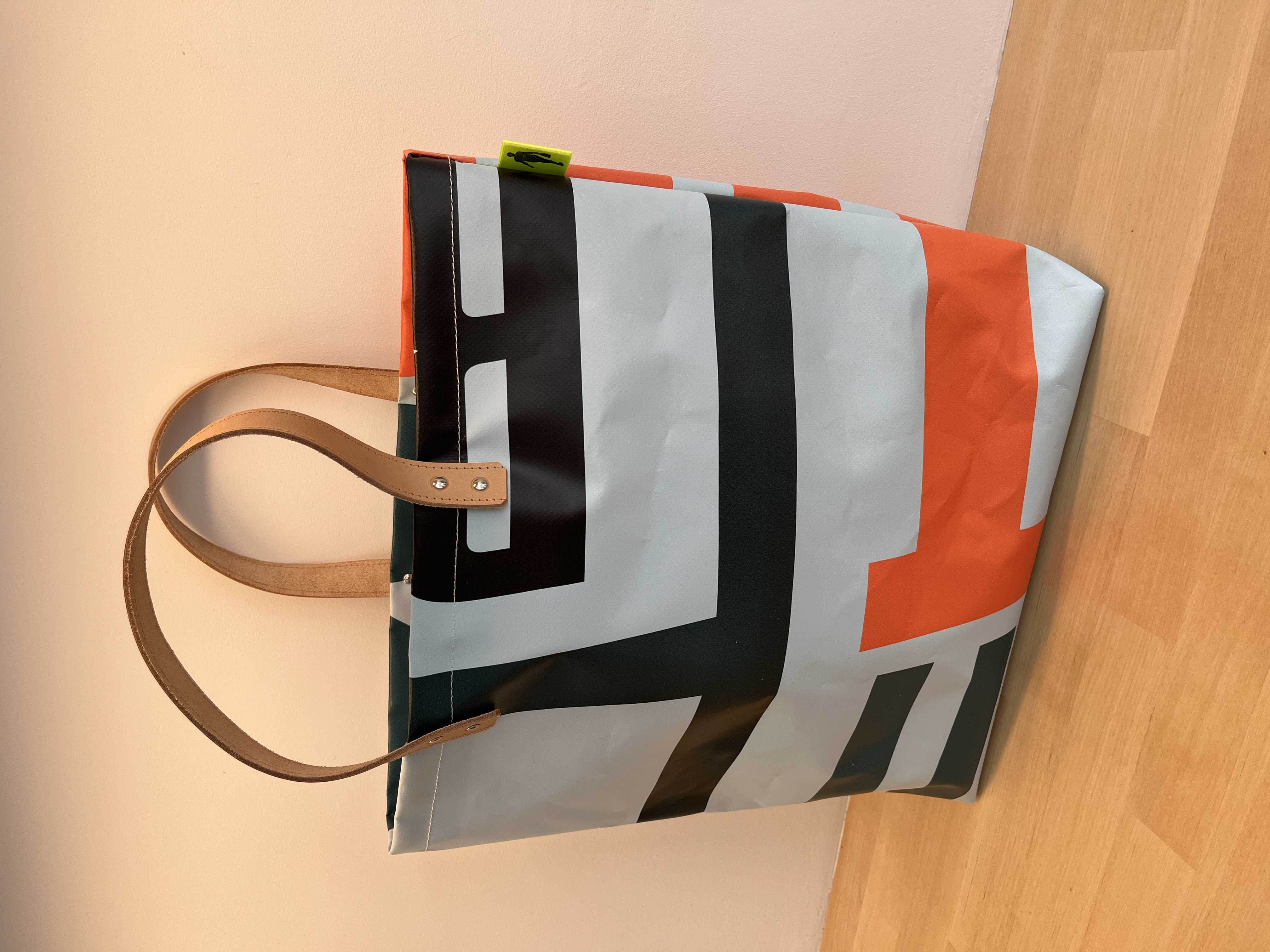 Shopper | Benefietconcert Student Doet