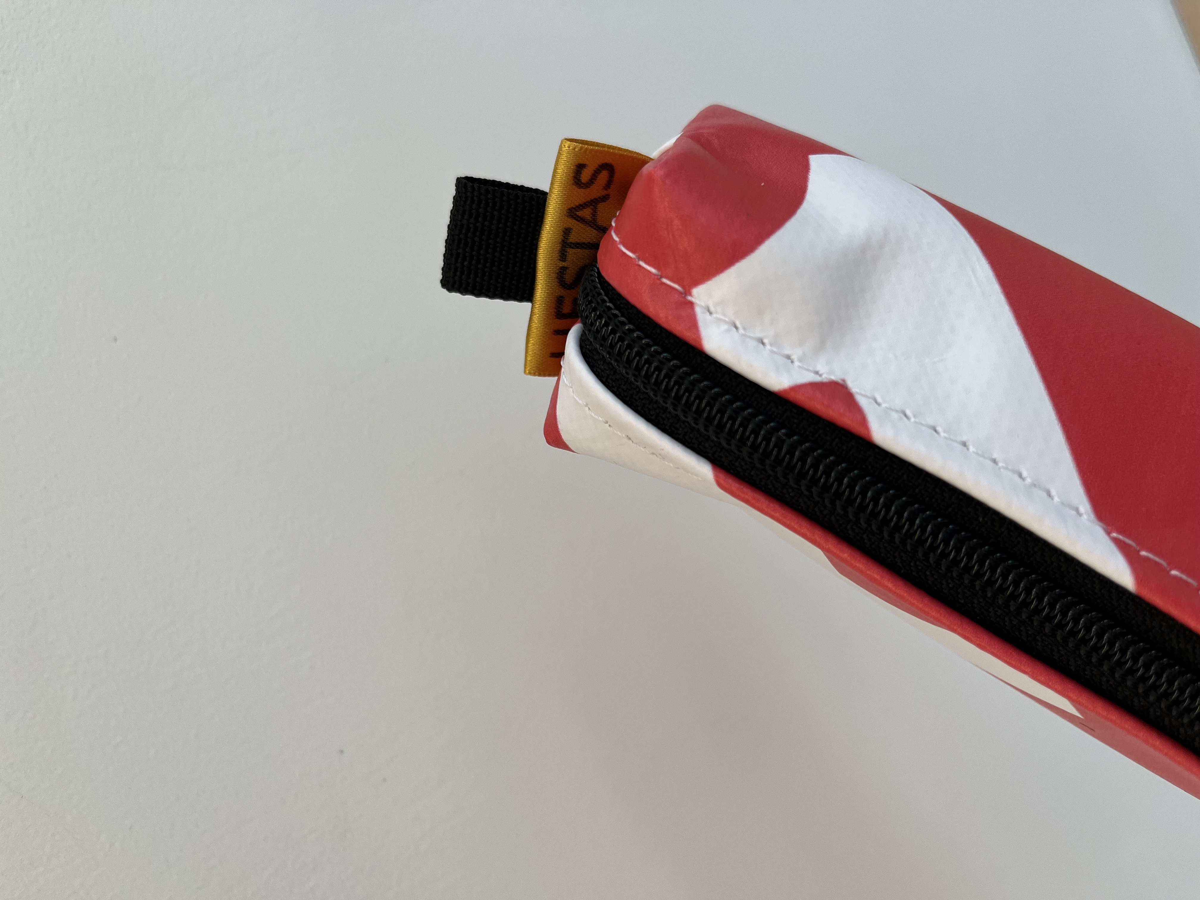 Etui | HAL015 podium