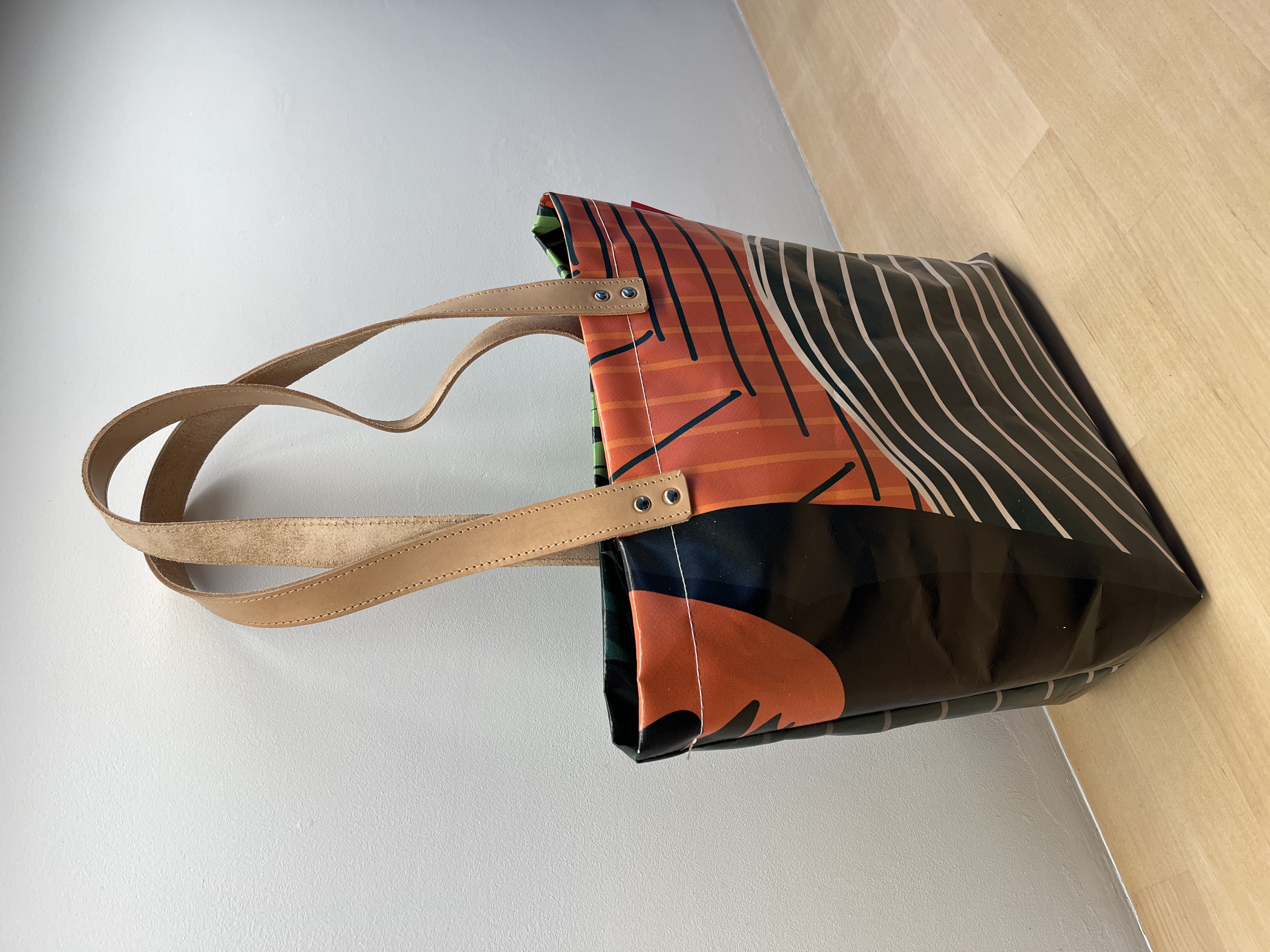 Shopper medium | Jägermeister On the hills