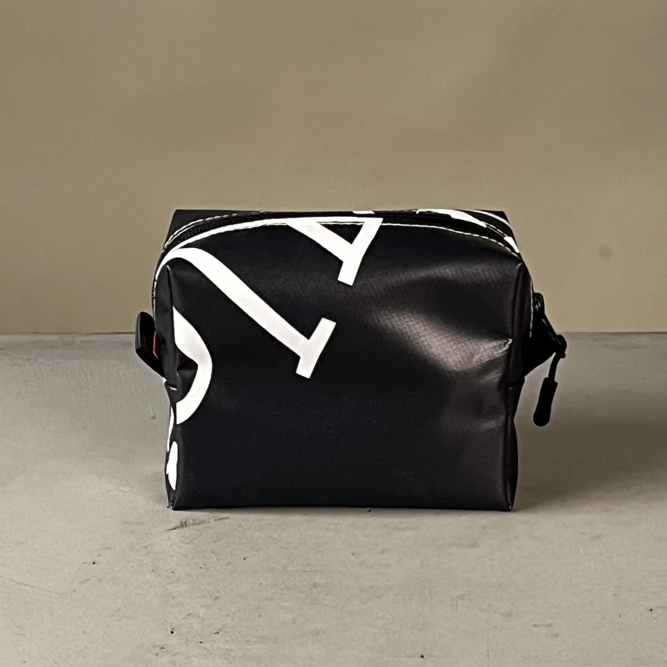 Toilettas | West Cord Delft