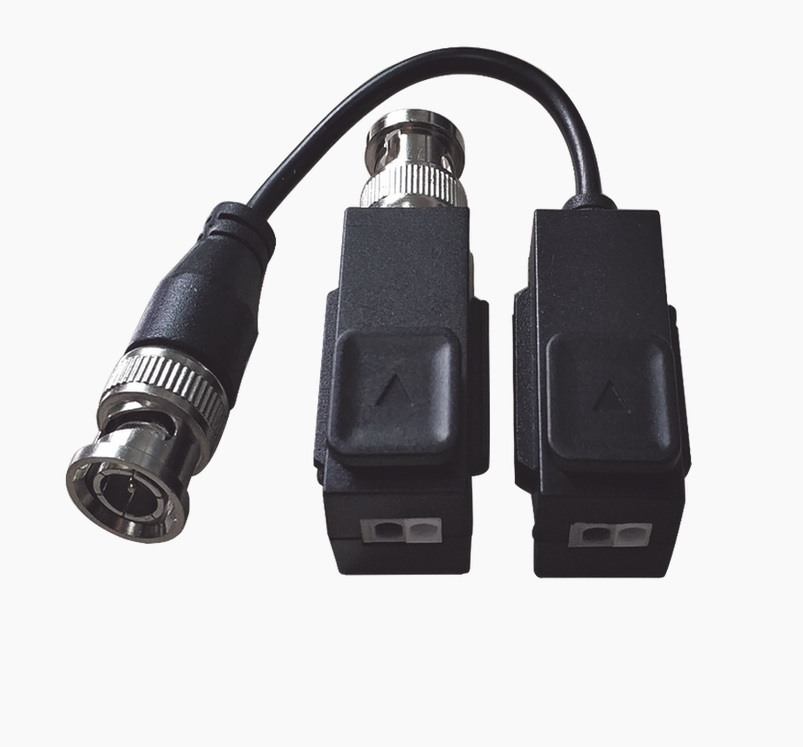 Kit de Transceptor (Balluns) TURBOHD con Boton Push / Hasta 8 MP (4K) / 100% Cobre / Soporta HD-TVI / AHD / CVI / CVBS / Audio por Coaxitron / Datos para Menu de Configurar de Cámaras 
