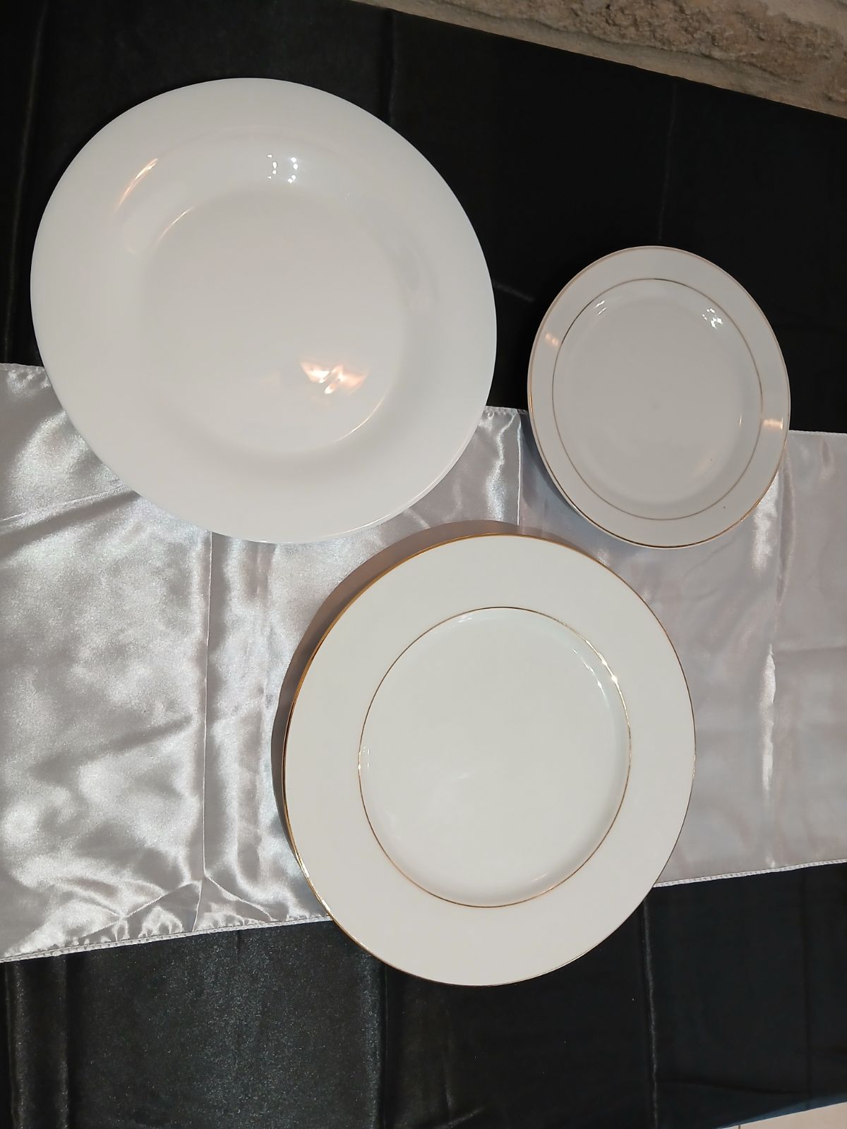 Service vaisselle "Liseré or"