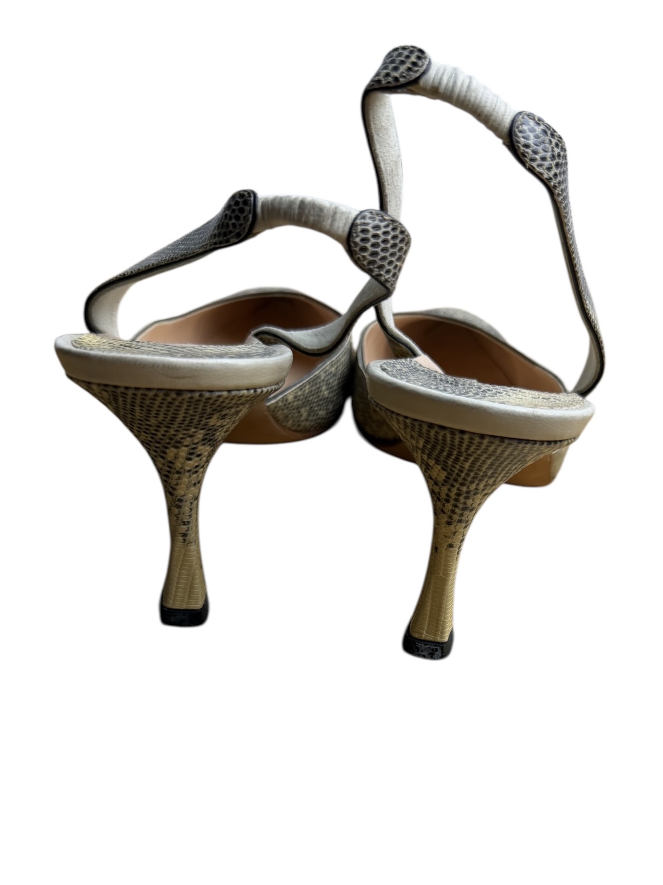 Manolo Blahnik Slingback 
