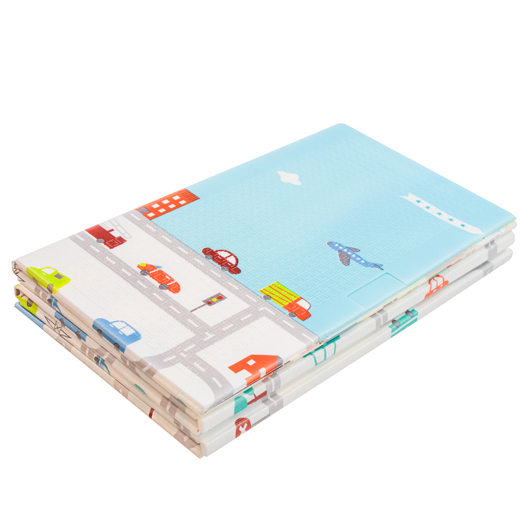 Mokomasis kilimėlis (sulankstomas dvipusis porolonas). MIŠKAS/GATVĖ SU MĖLYNU DANGUM 150cm x 190cm