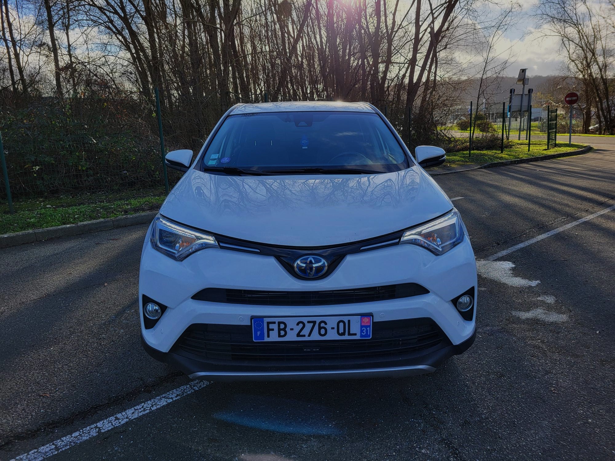 TOYOTA RAV4 2.5 hybride 197CH 2WD