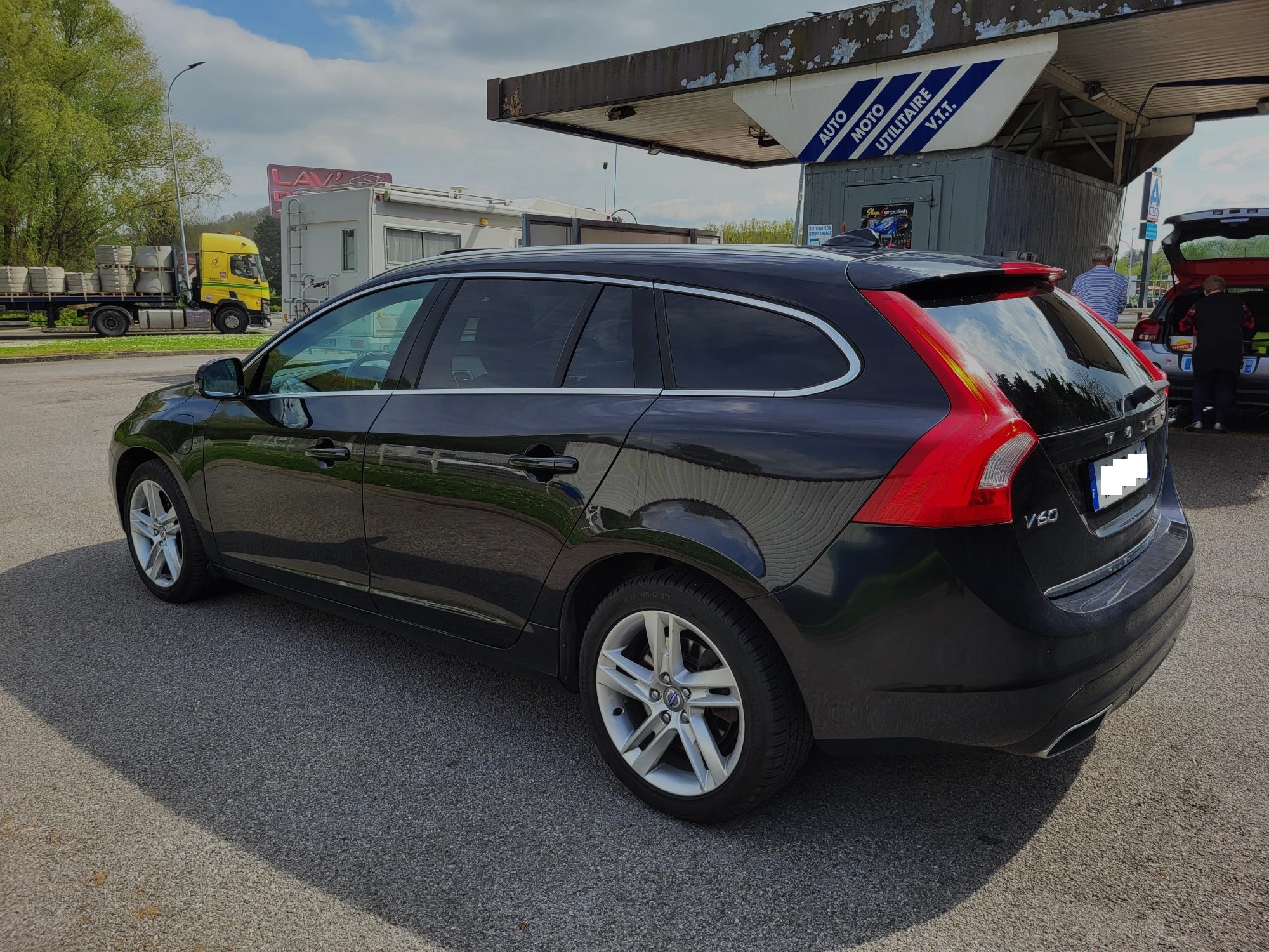 VOLVO V60 Hybride rechargeable  D6