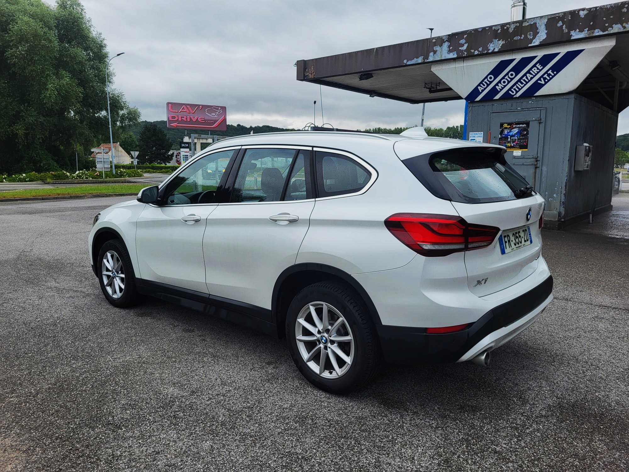 BMW X1 16D