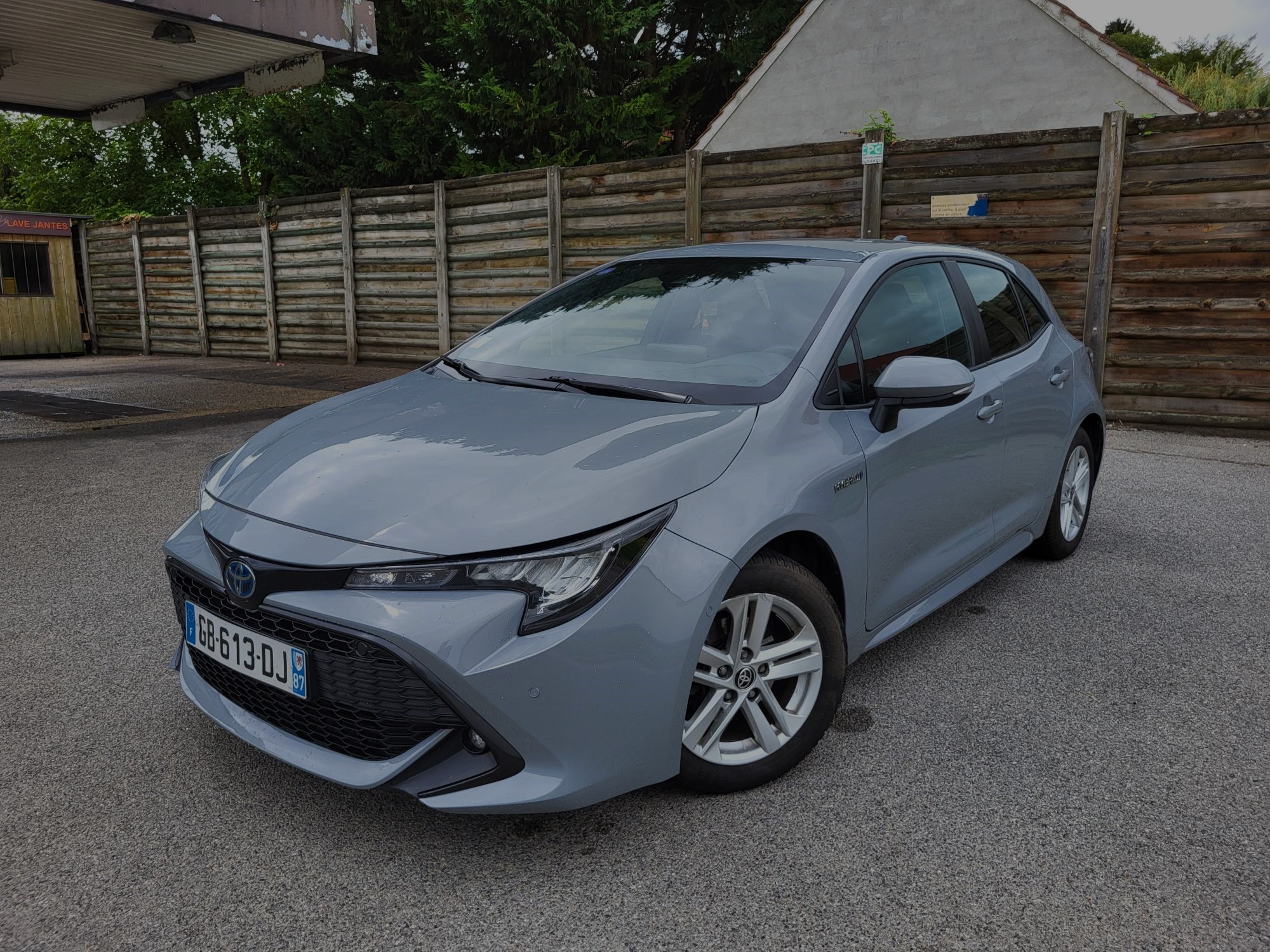 Toyota COROLLA 122H MY21 HYBRIDE