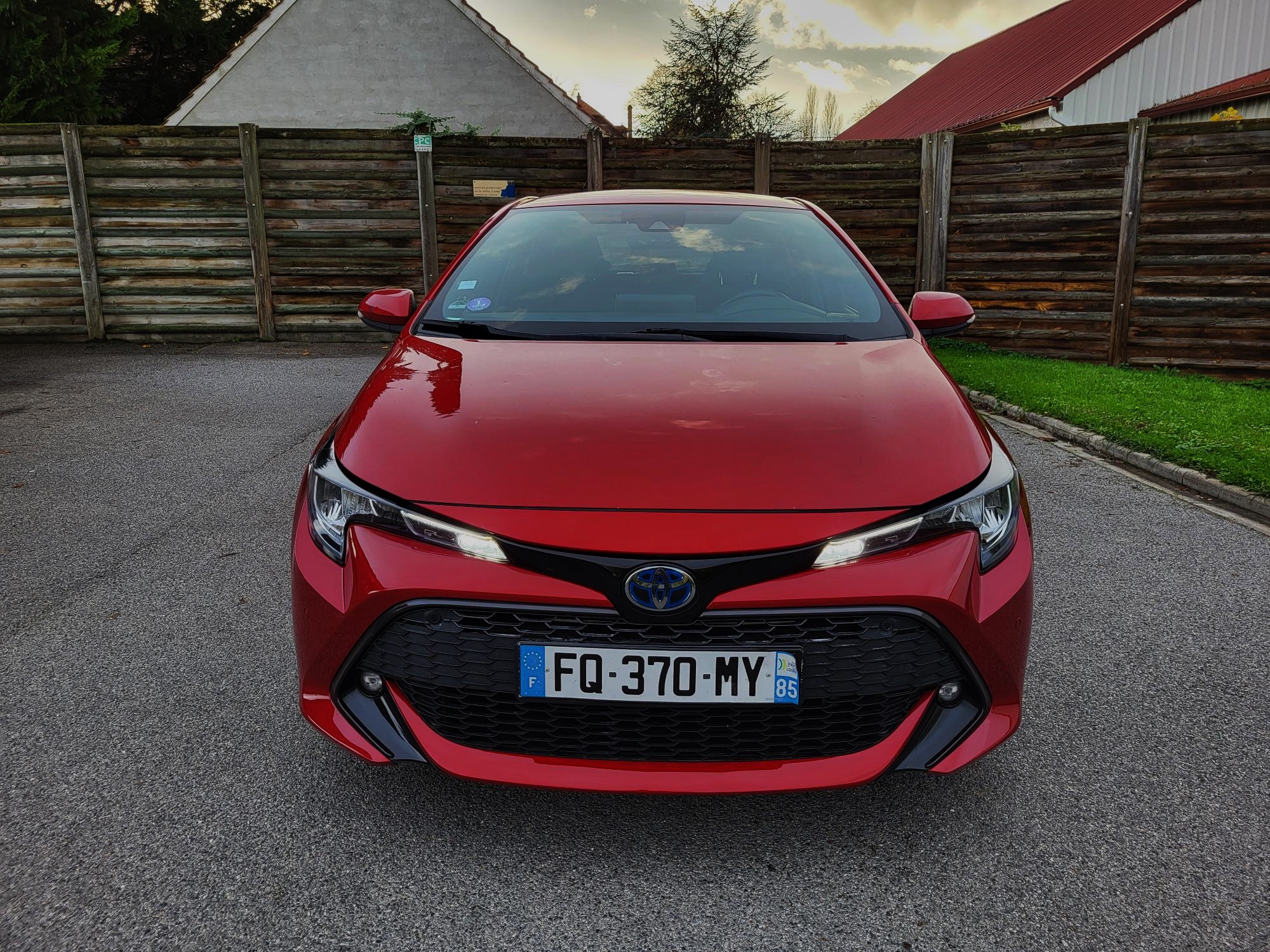 Toyota COROLLA 122H HYBRIDE Dynamique