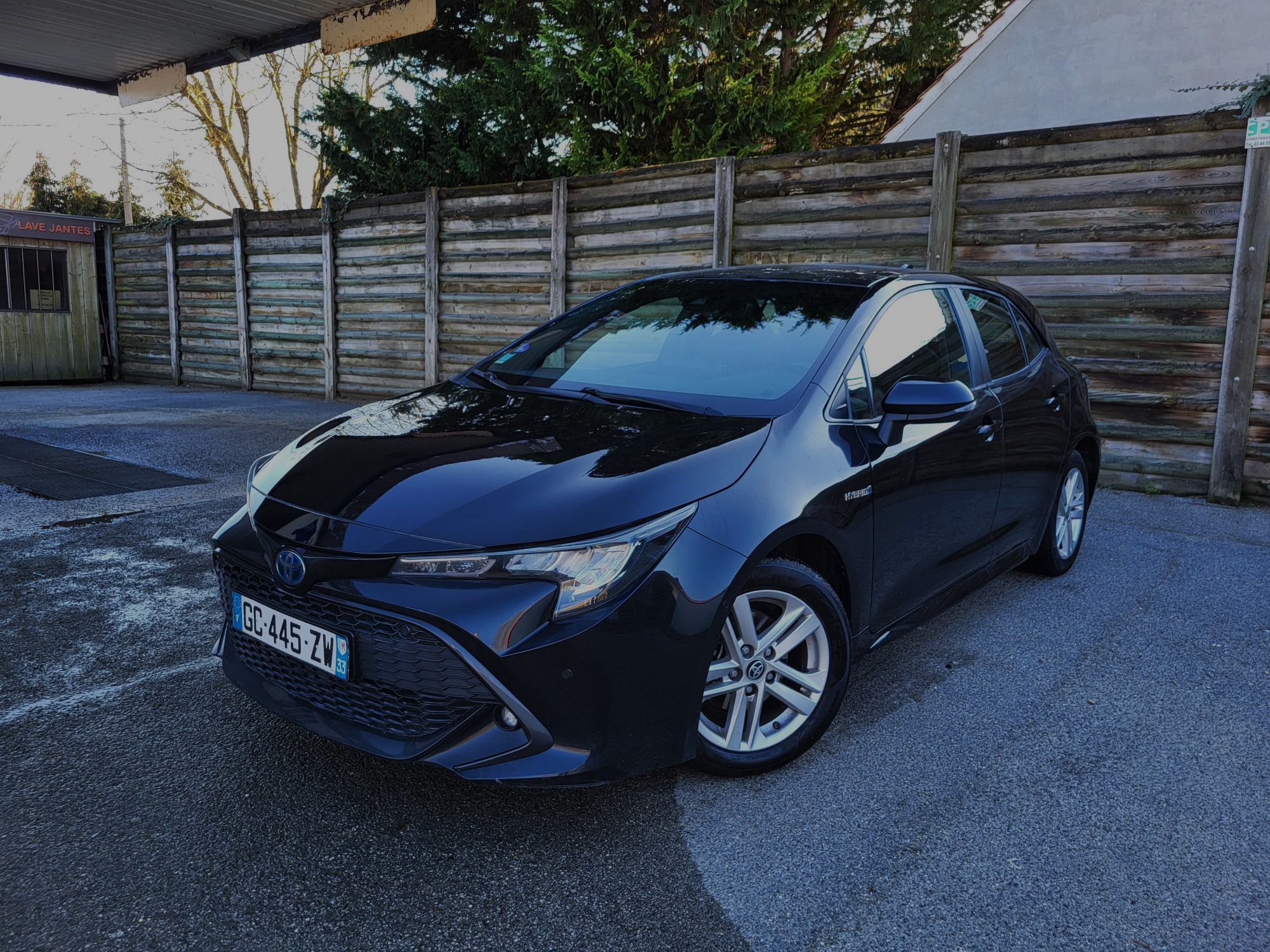 Toyota COROLLA 122H HYBRID Dynamic BUSINESS + Stage Hybrid Academy MY21