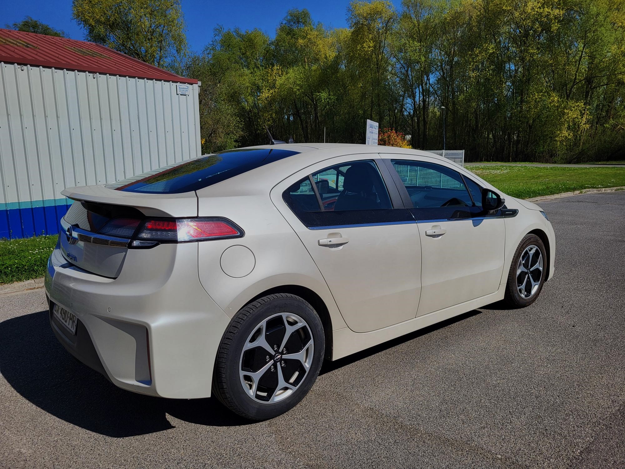 Opel Ampera Cosmo Pk hybride rechargeable 