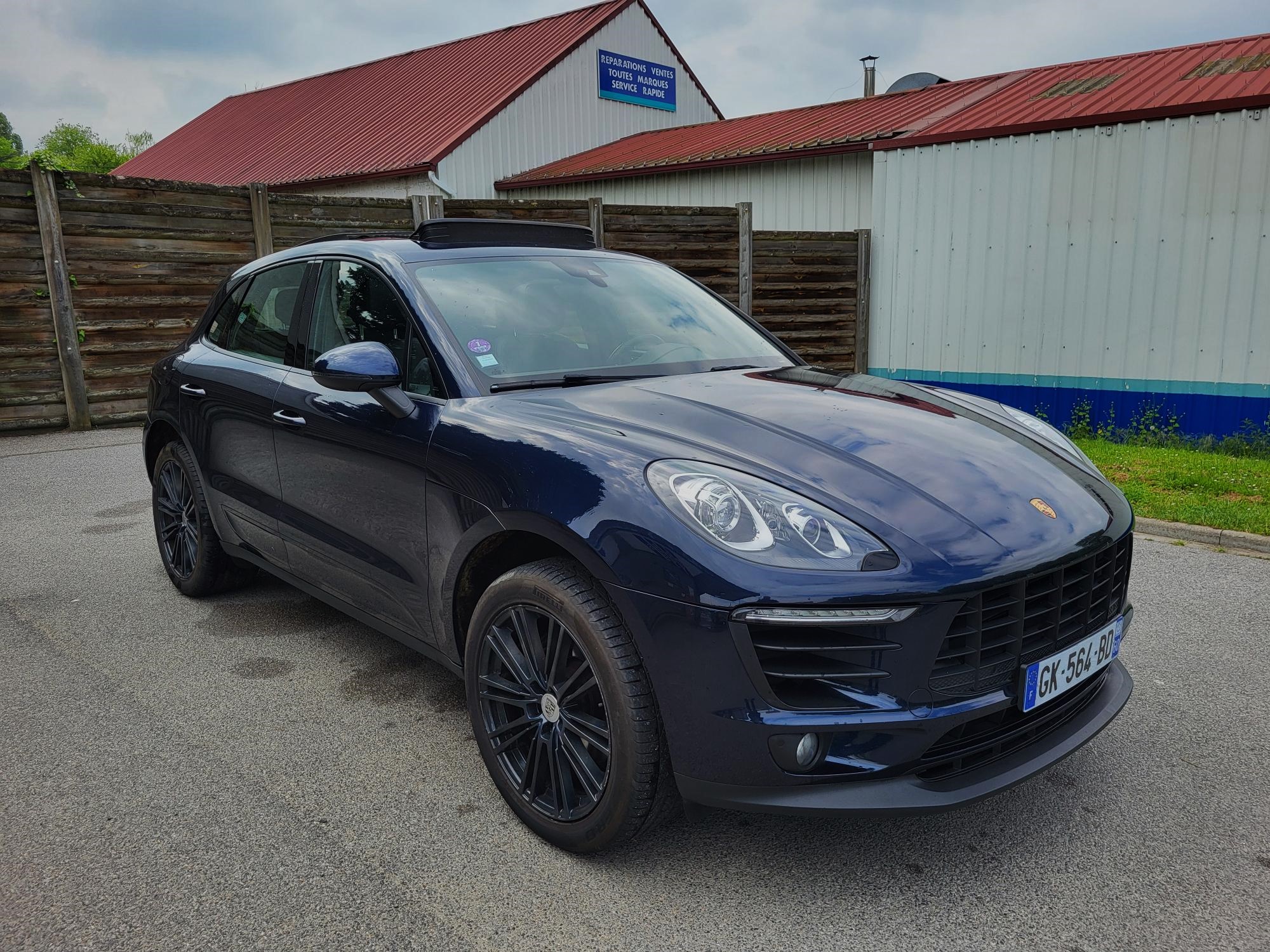 Porsche Macan 
