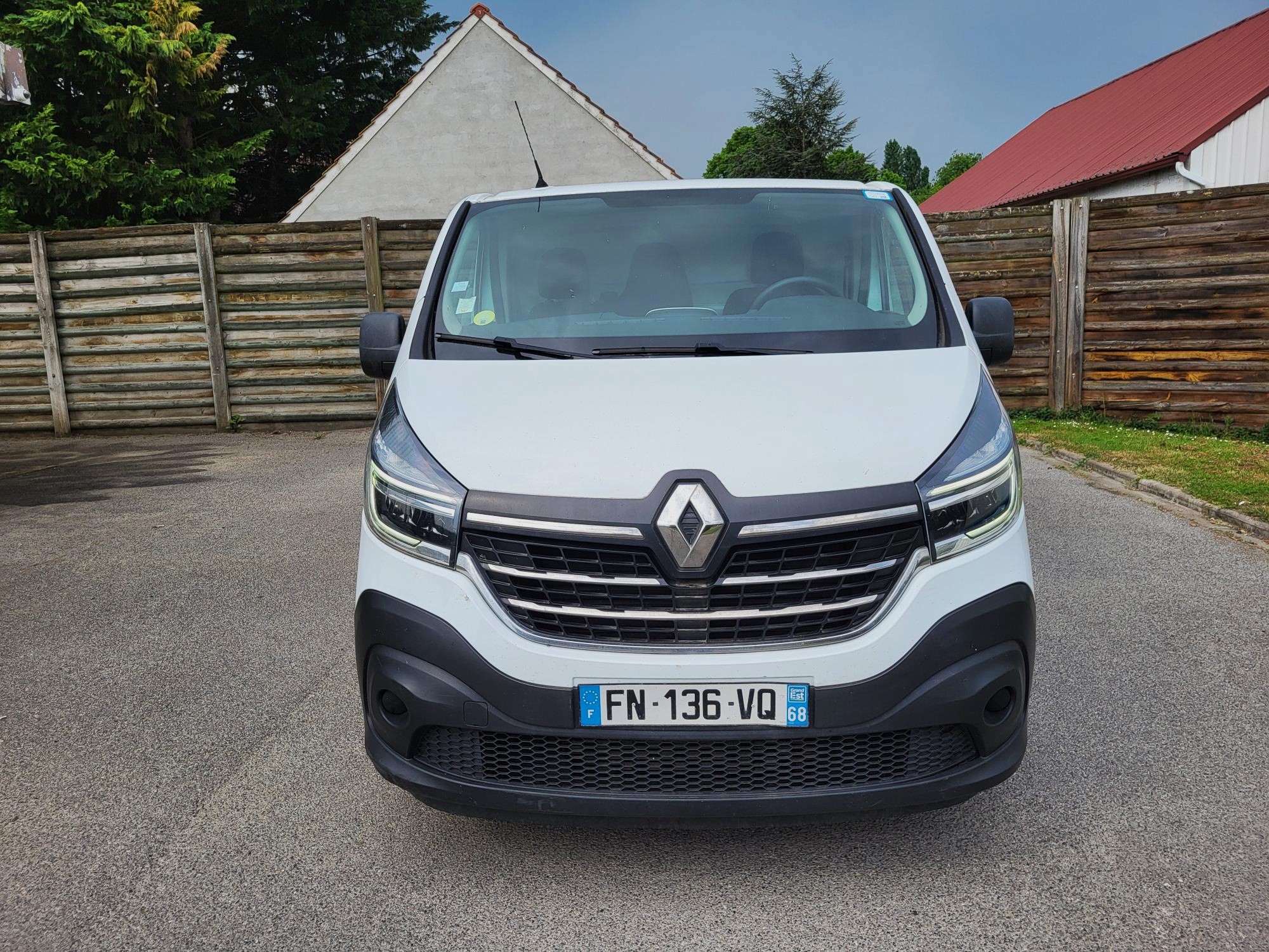 Renault Trafic DCI 95 L1H1 1000 E6 Grand Confort