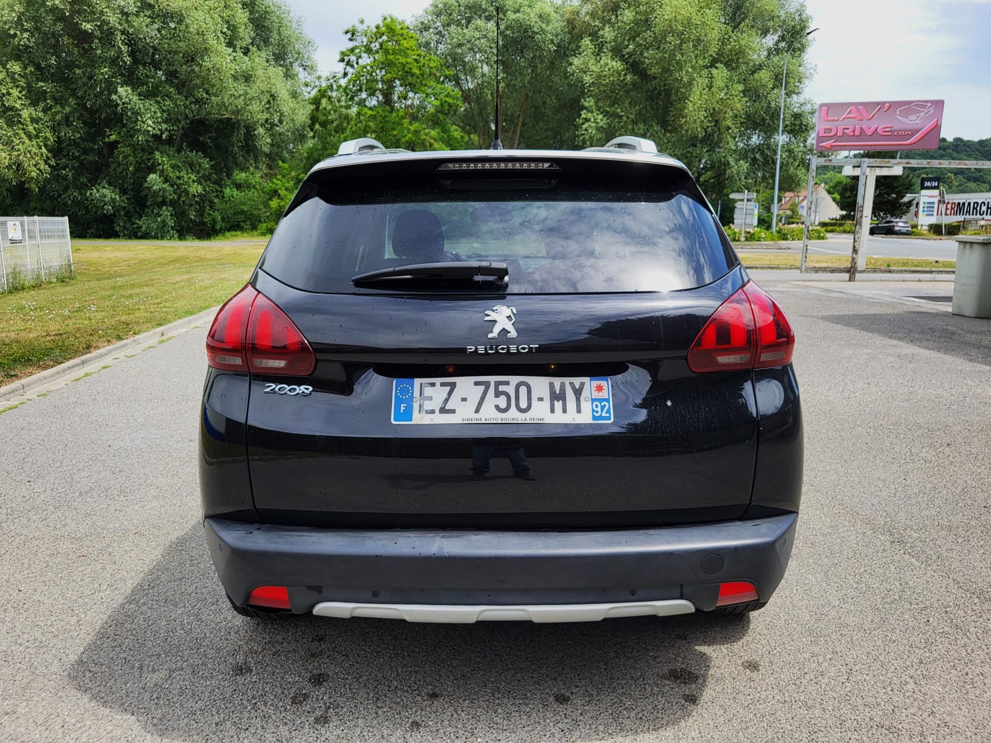 PEUGEOT 2008 BLUEHDI 100 Allure