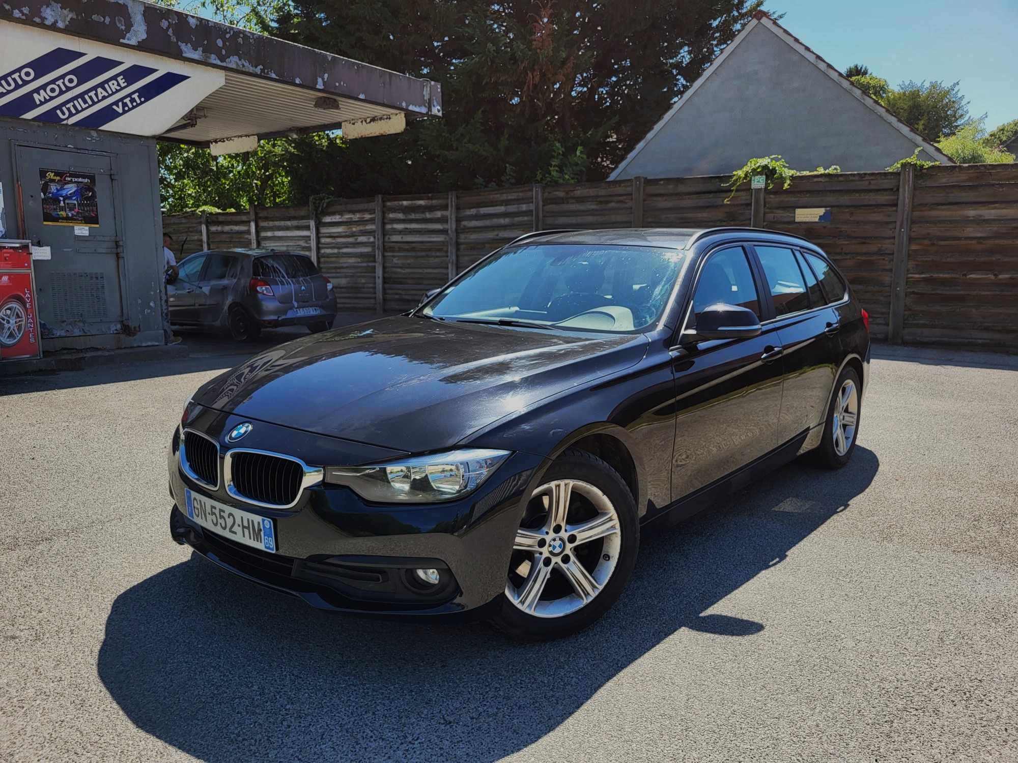 BMW Série 3  F31 2.0L 318d 150 touring