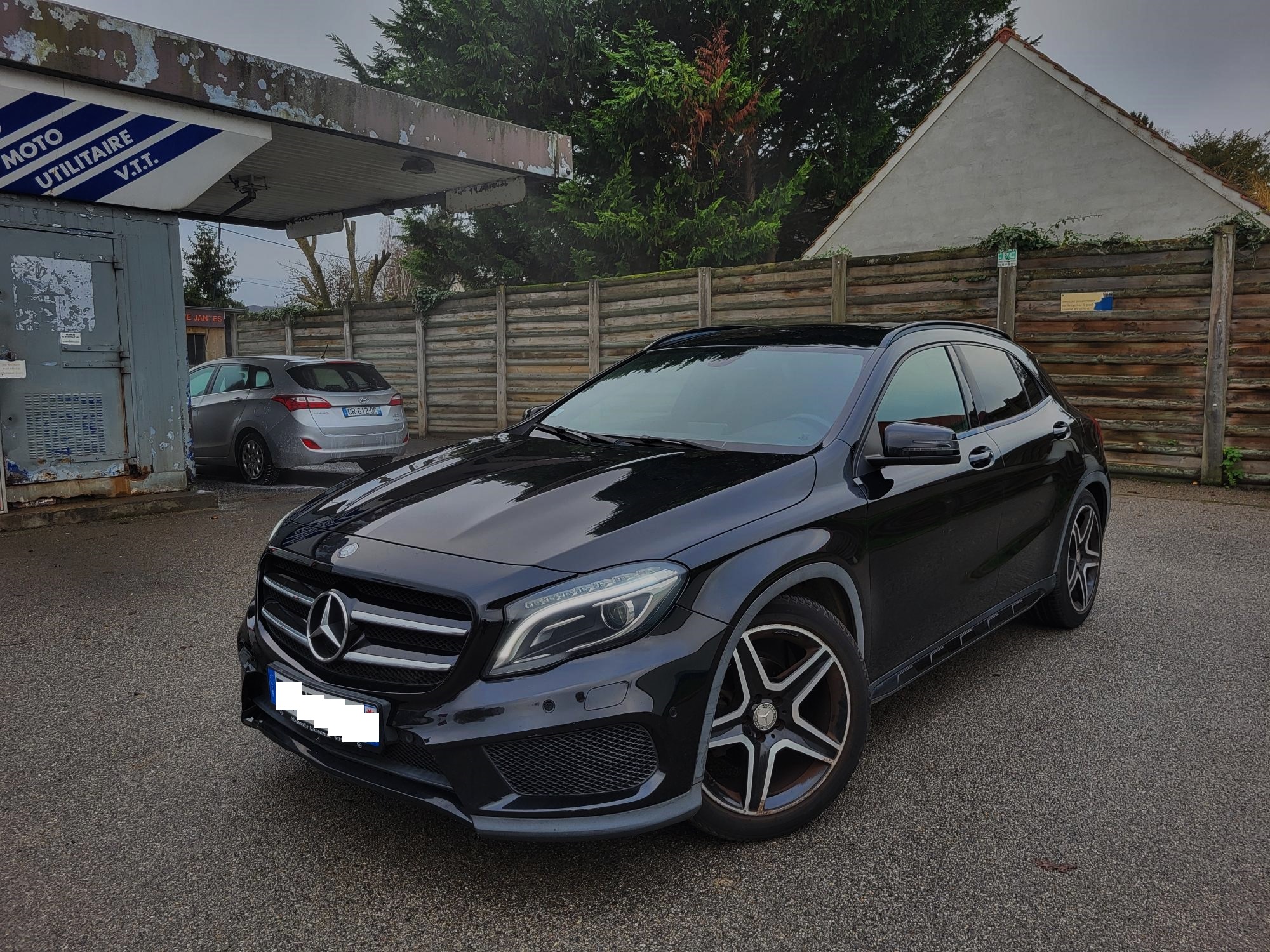 MERCEDES GLA 180 122 FASCINATION