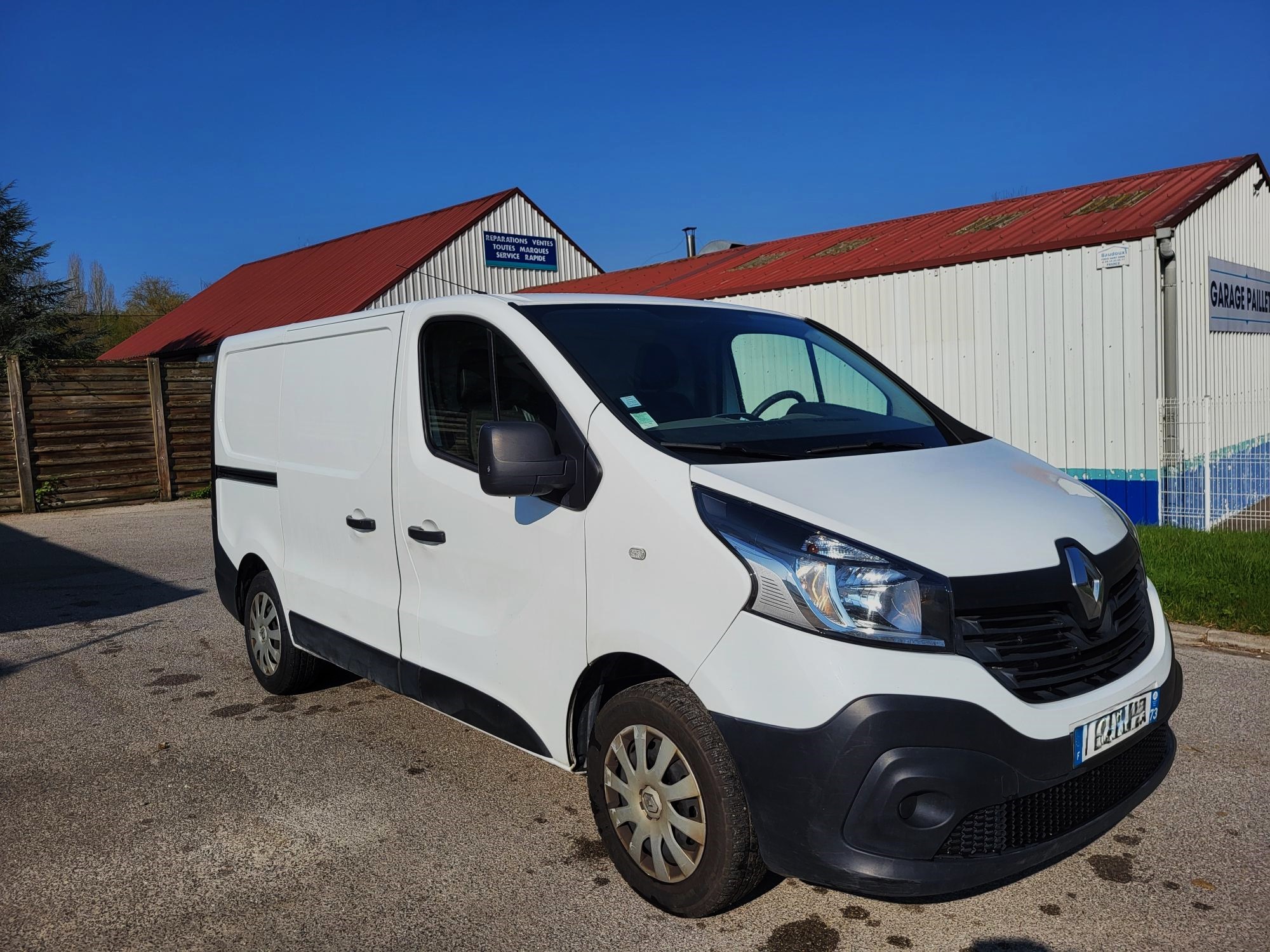 Renault Trafic DCI 120 L1H1 1000 E6 Grand Confort