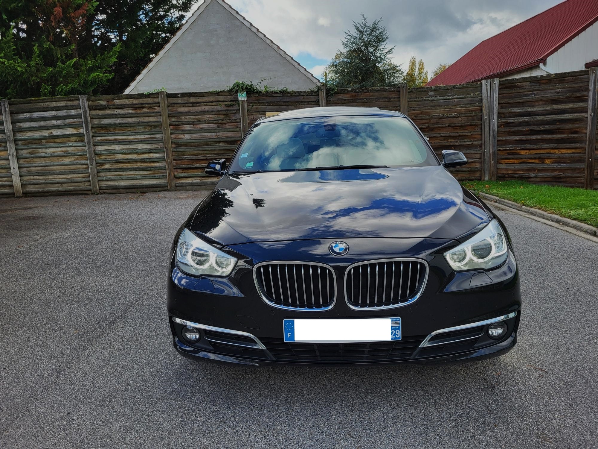 BMW SERIE 5 GT F07 phase 2 530d Xdrive 258 Luxury