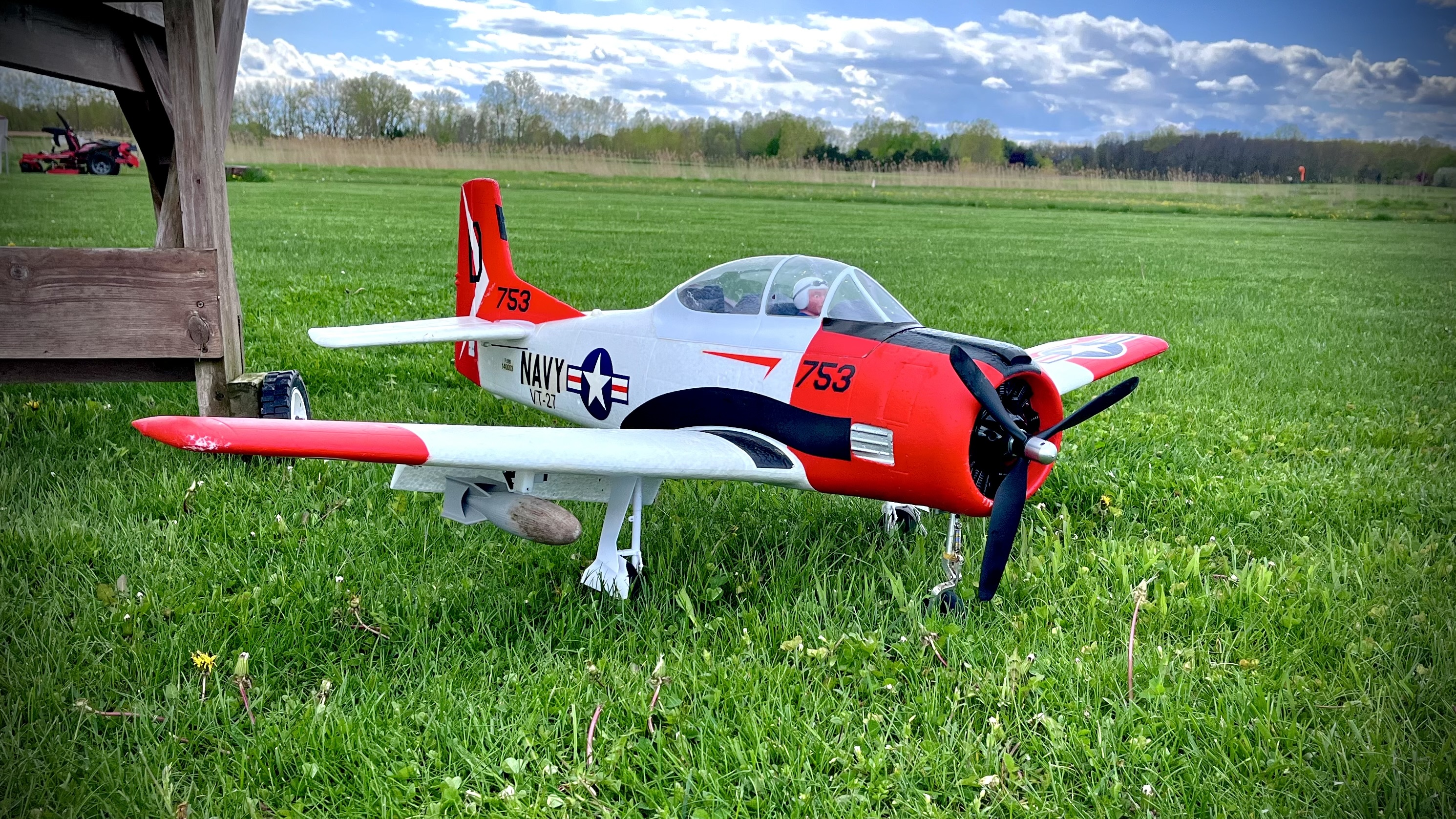 Chic Bomb Drop + Bomb