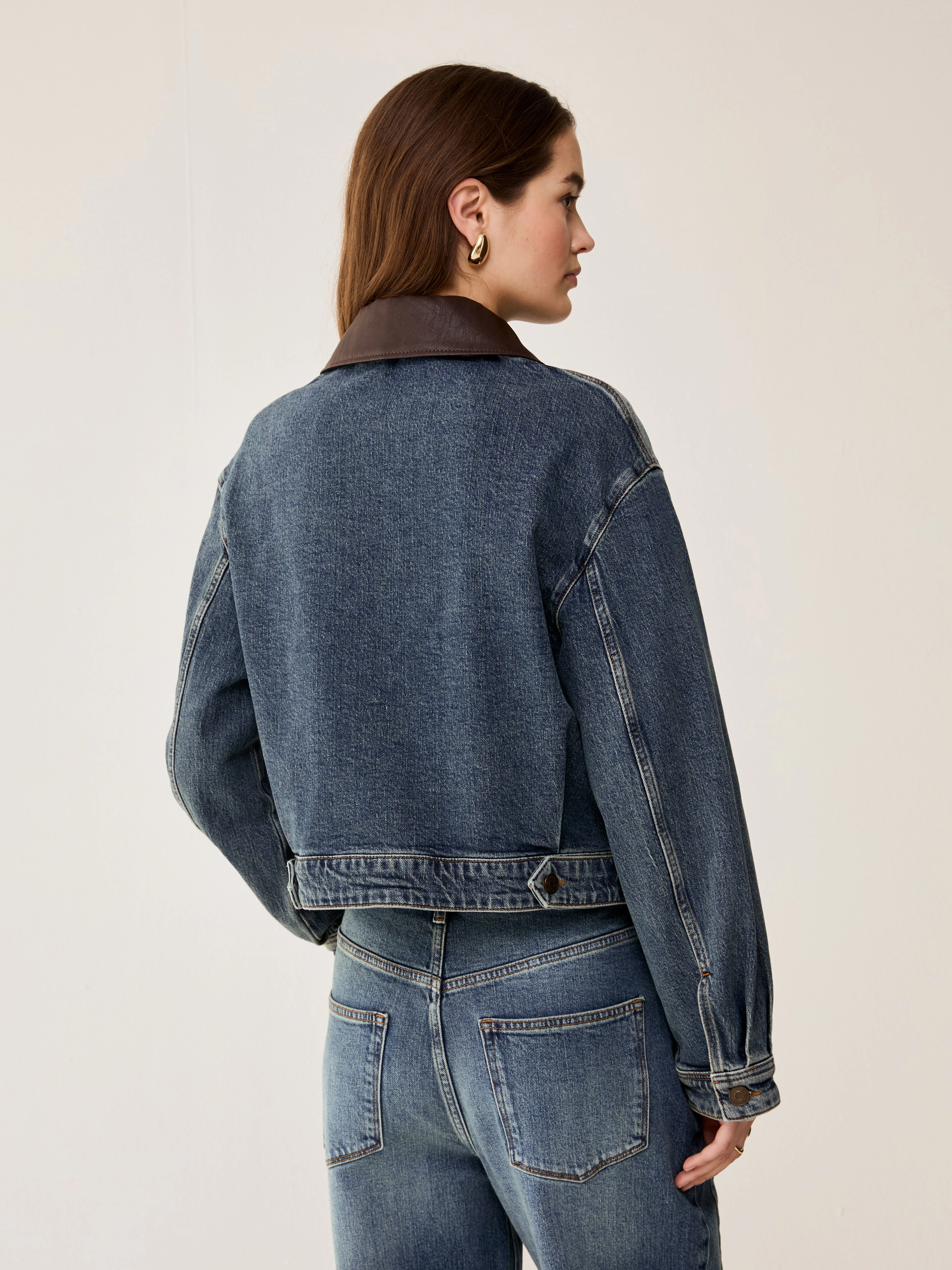 Giacca cropped in denim