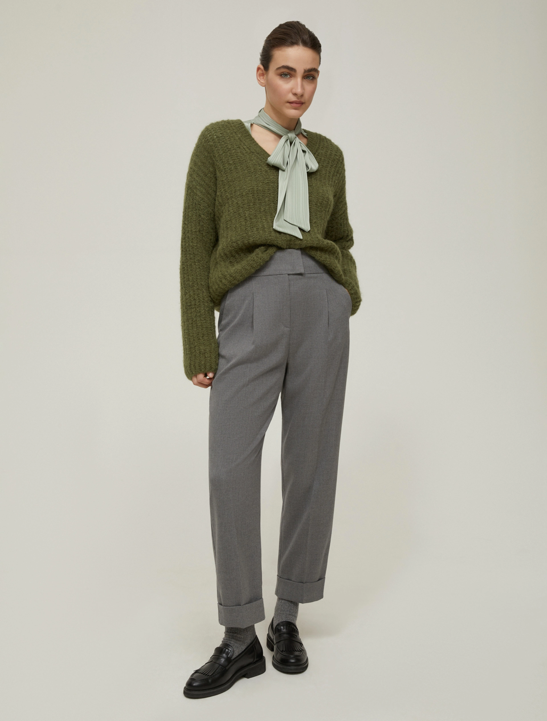 Pantaloni carrot fit