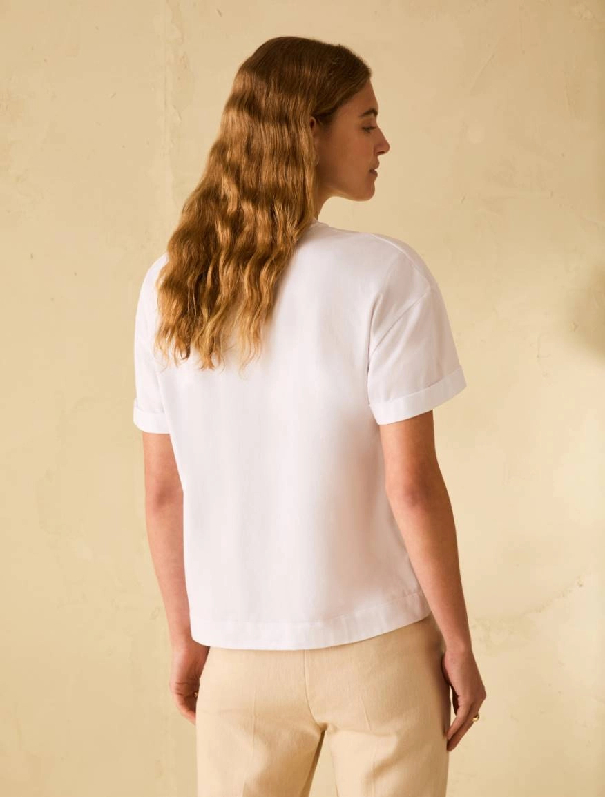 T-shirt con stampa e strass