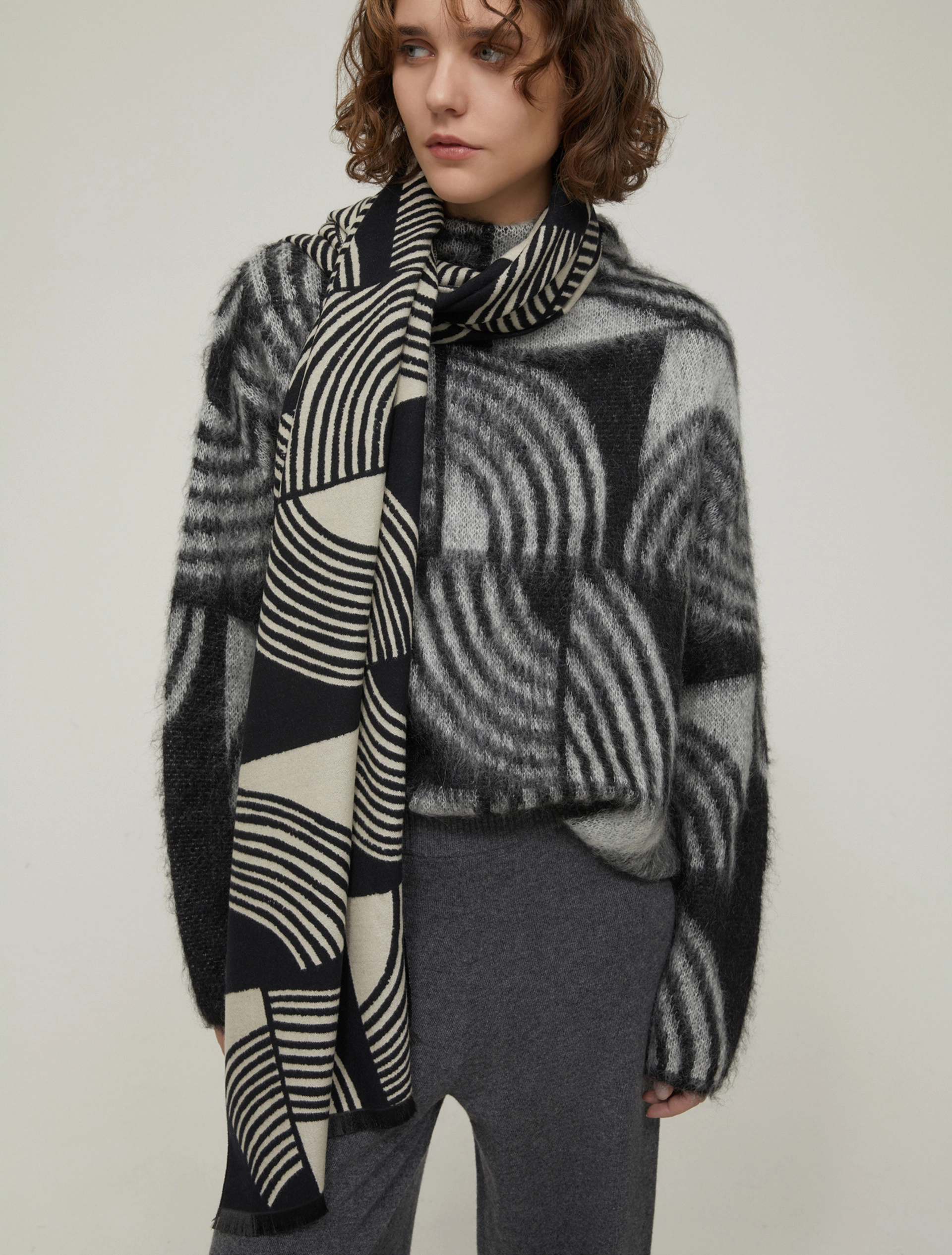 Stola a fantasia jacquard