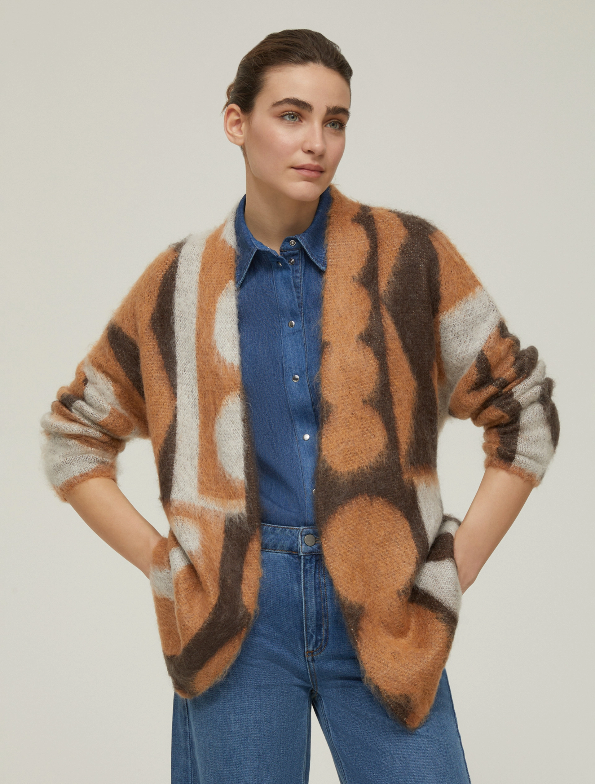 Cardigan in mohair jacquard