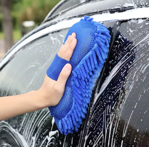Mopa mágica para limpiar tu coche.