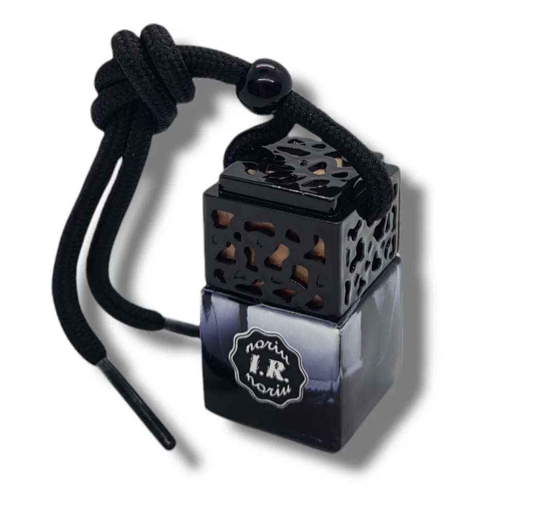 Automobilio kvapai kabinami „noriu ir noriu“ Black edition