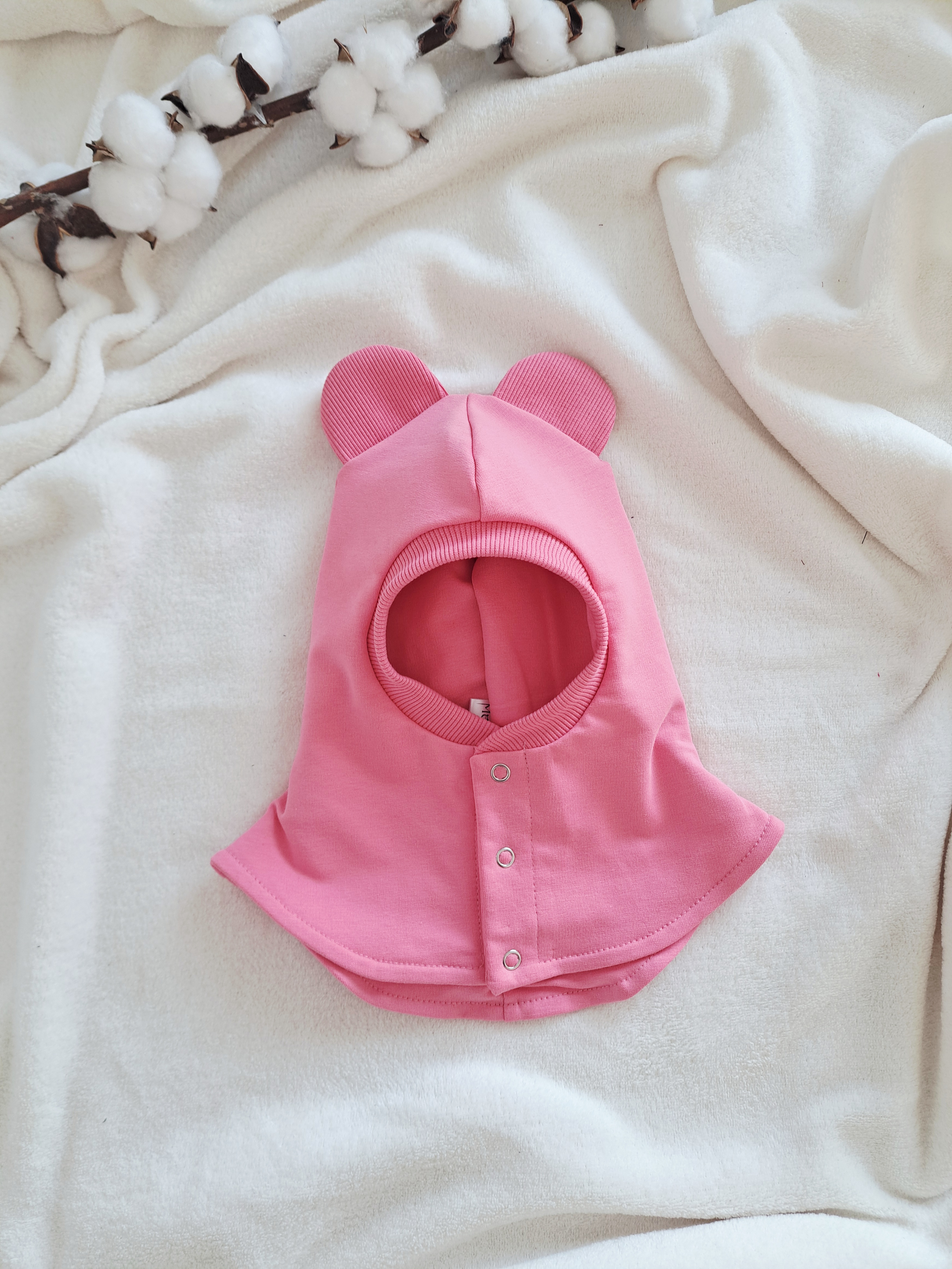 Pavasarinis šalmukas, Bubble gum