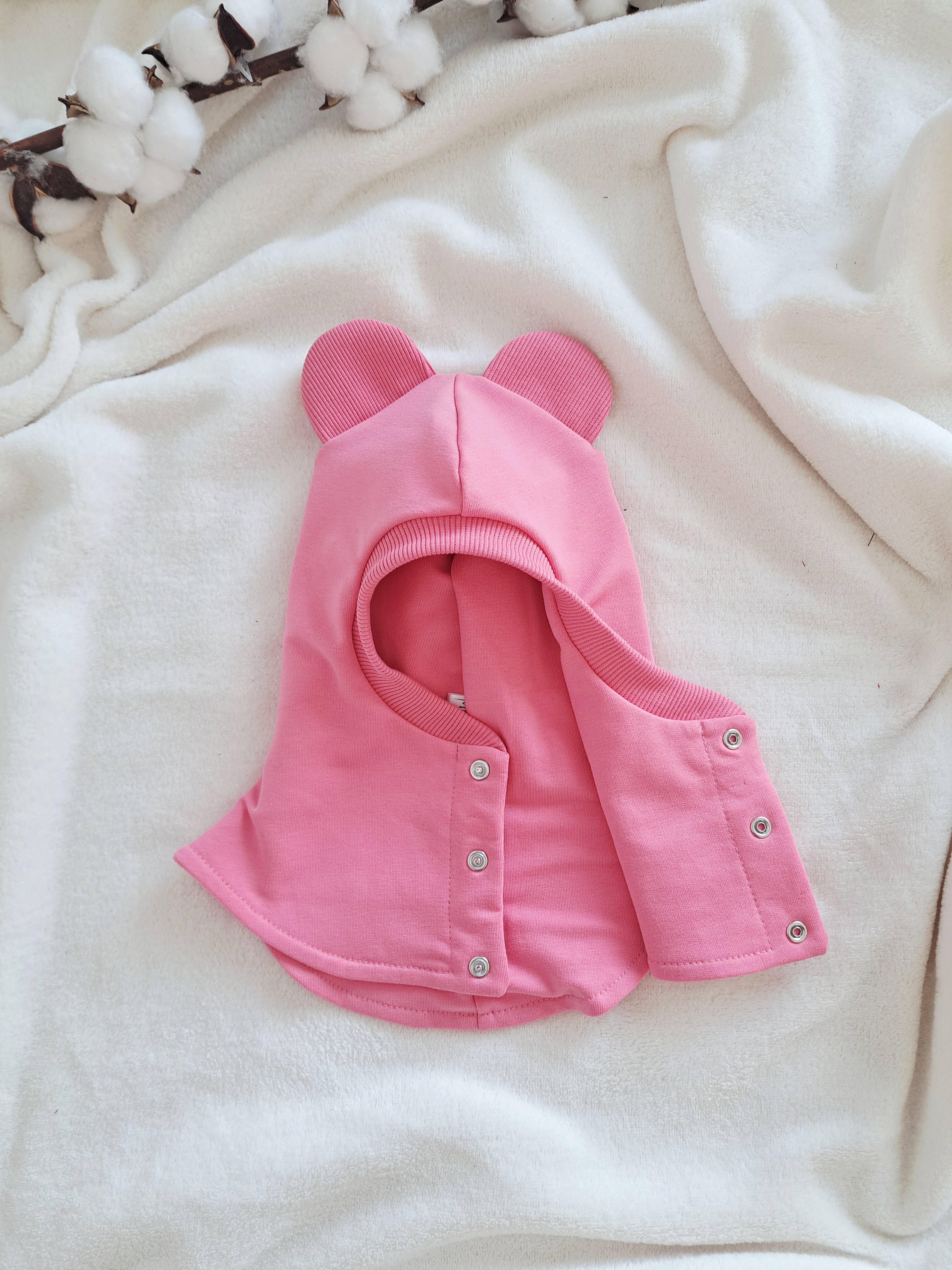 Pavasarinis šalmukas, Bubble gum