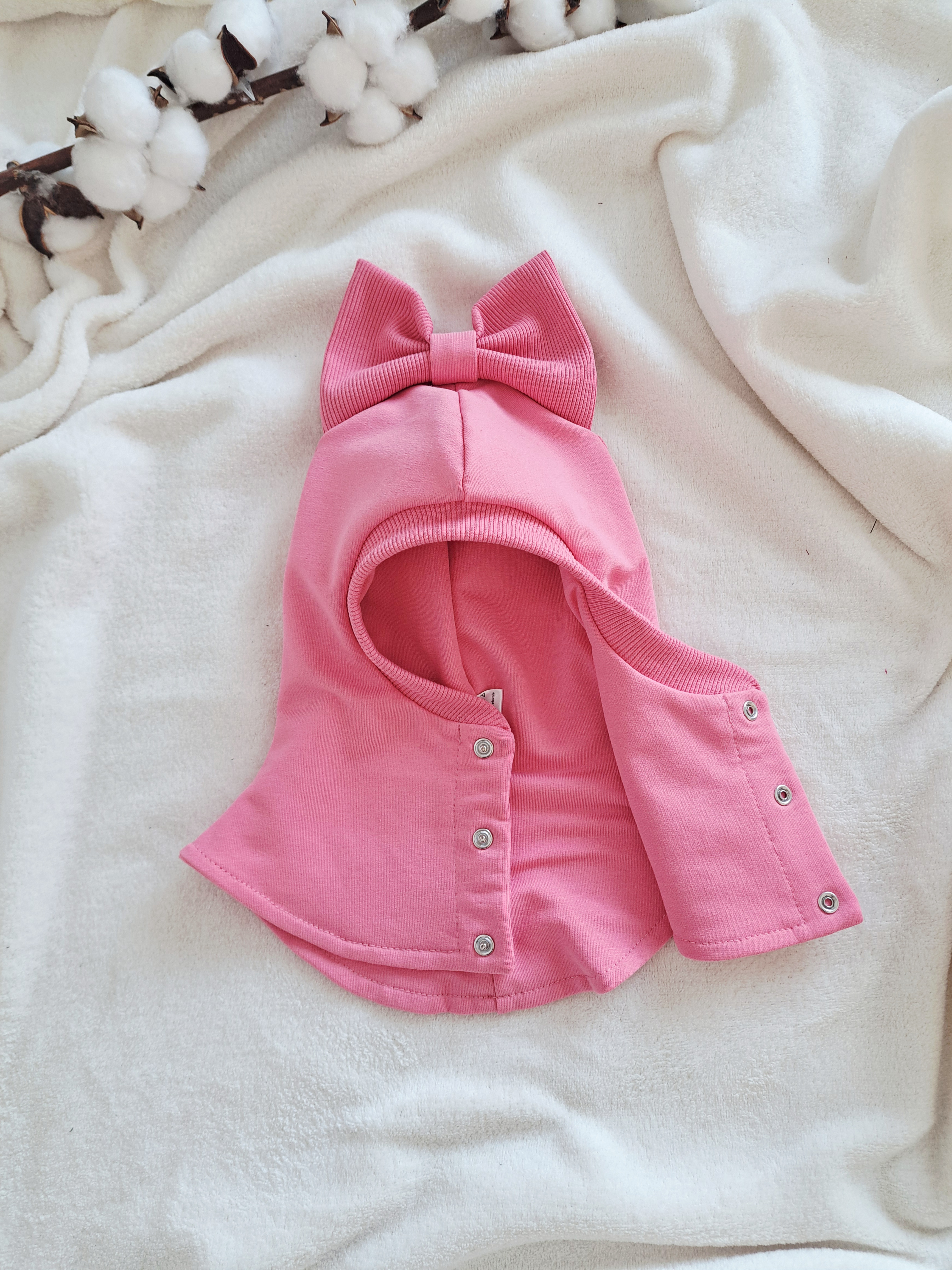 Pavasarinis šalmukas, Bubble gum su kaspinu