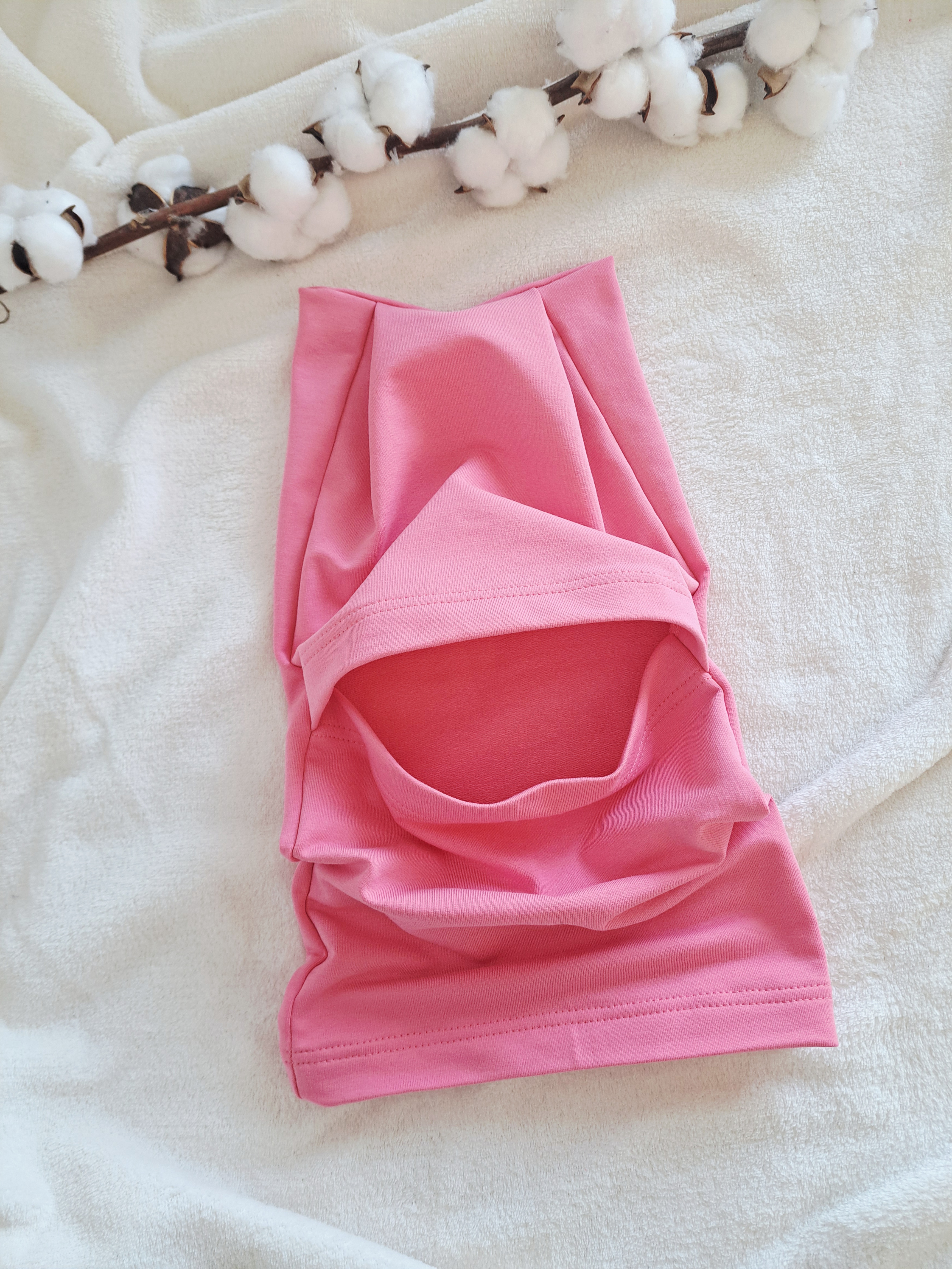 Plonas šalmukas, VISOS SPALVOS