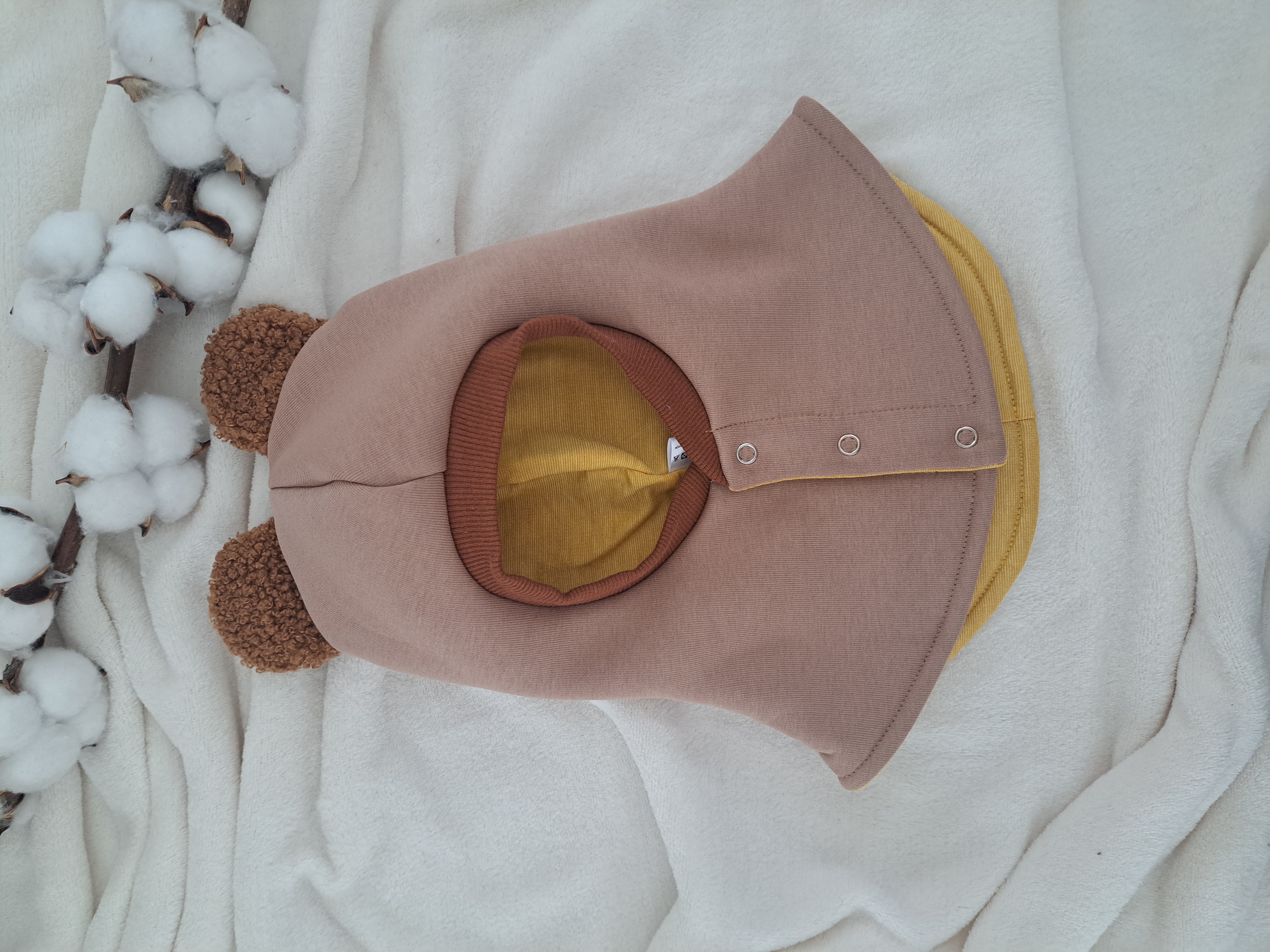 Žieminis šalmukas, Cappuccino (46, 48 dydis)