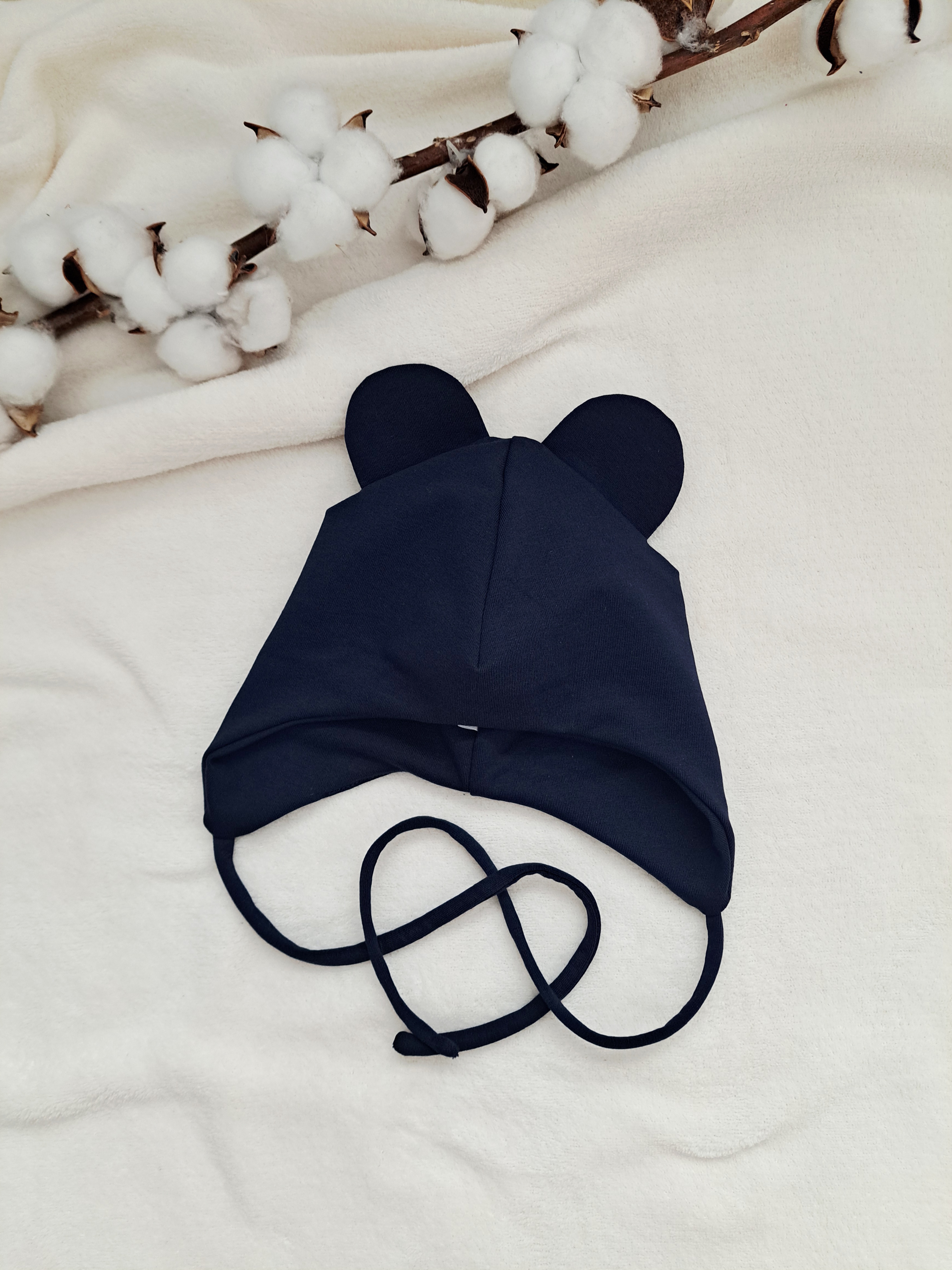 Kepurė su raišteliais, Navy