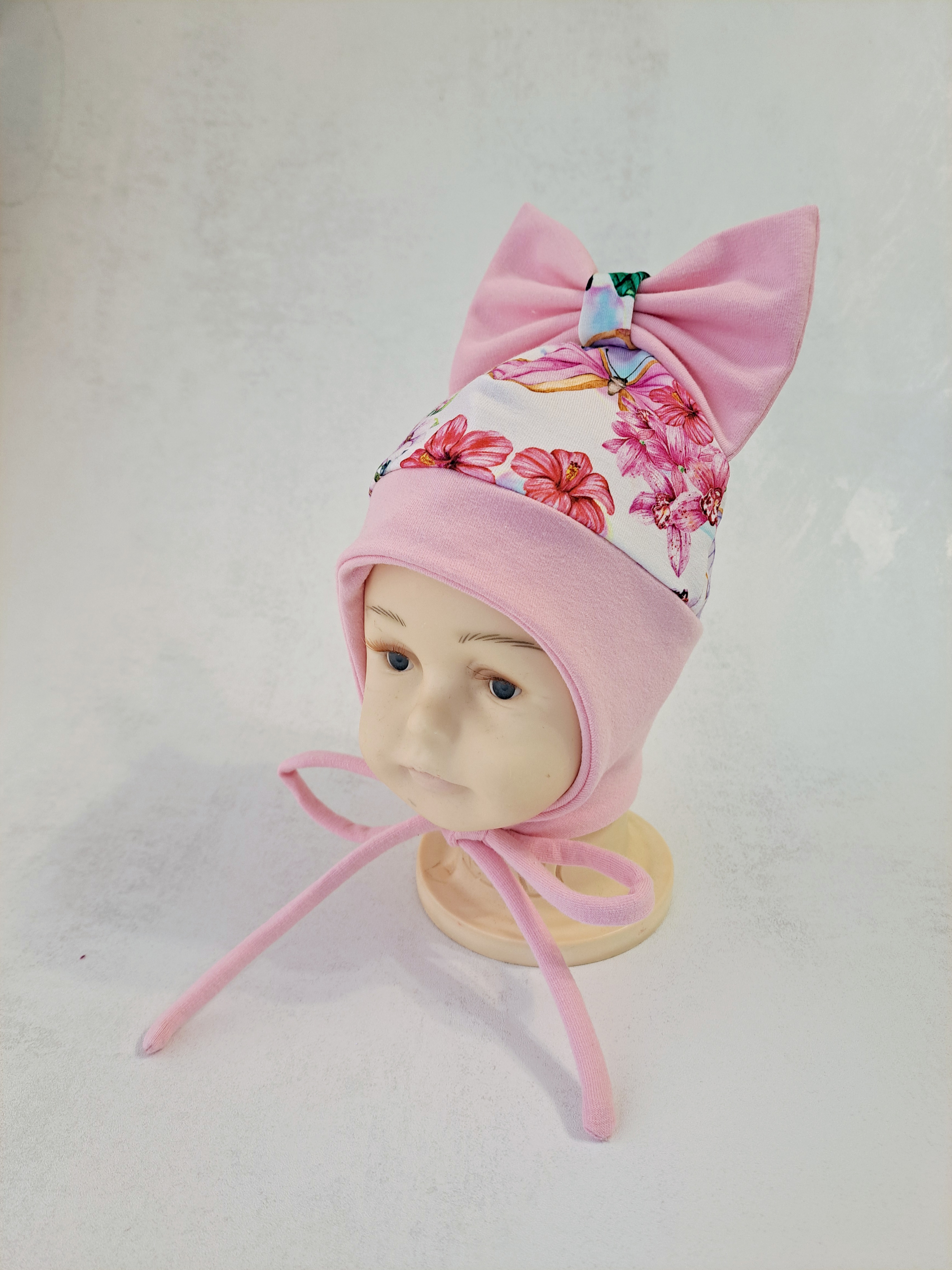 (40d, 42d) Rudeninė kepurė su raišteliais