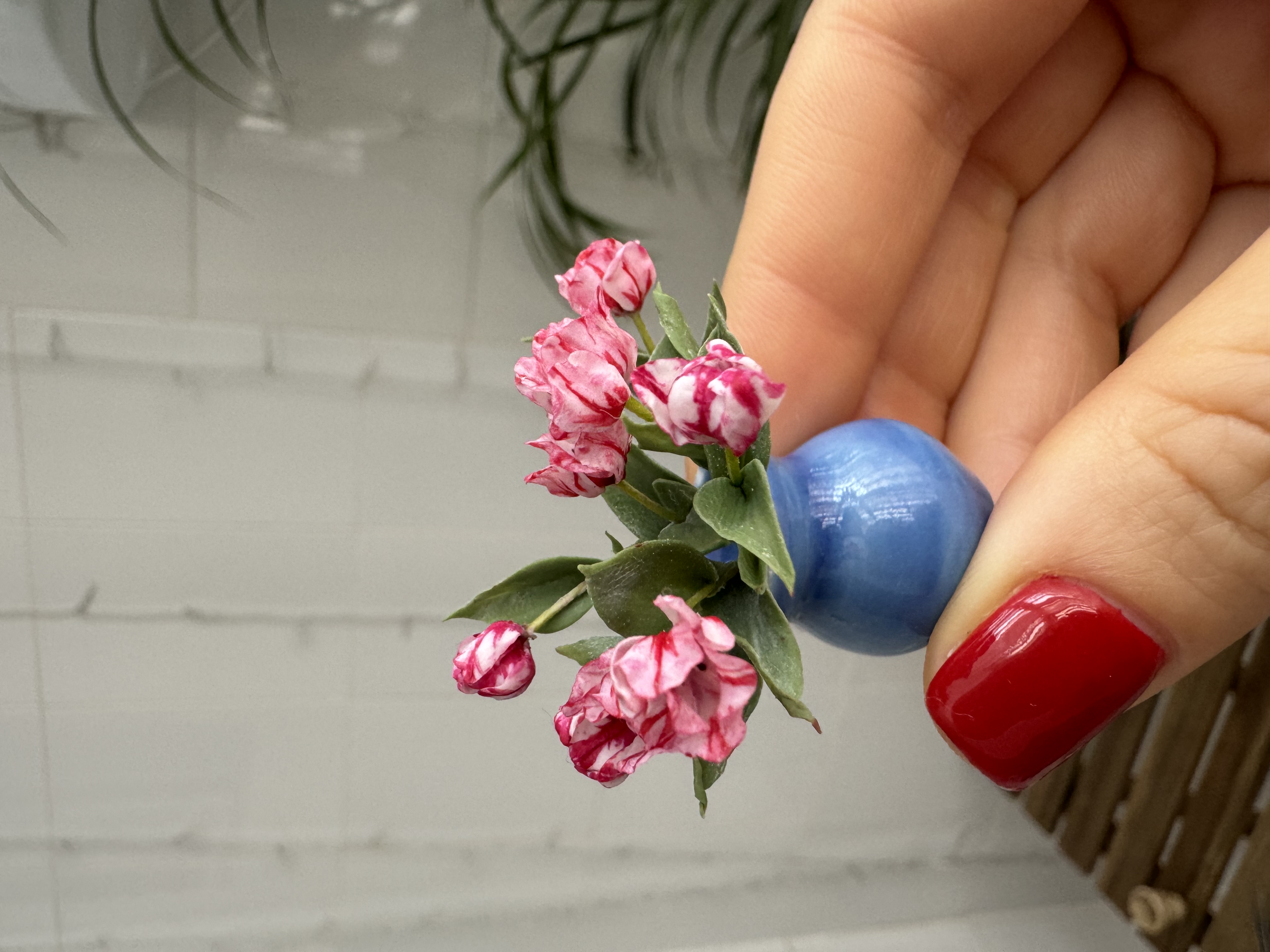Dollhouse  tulip, Scale 1/12, TO ORDER