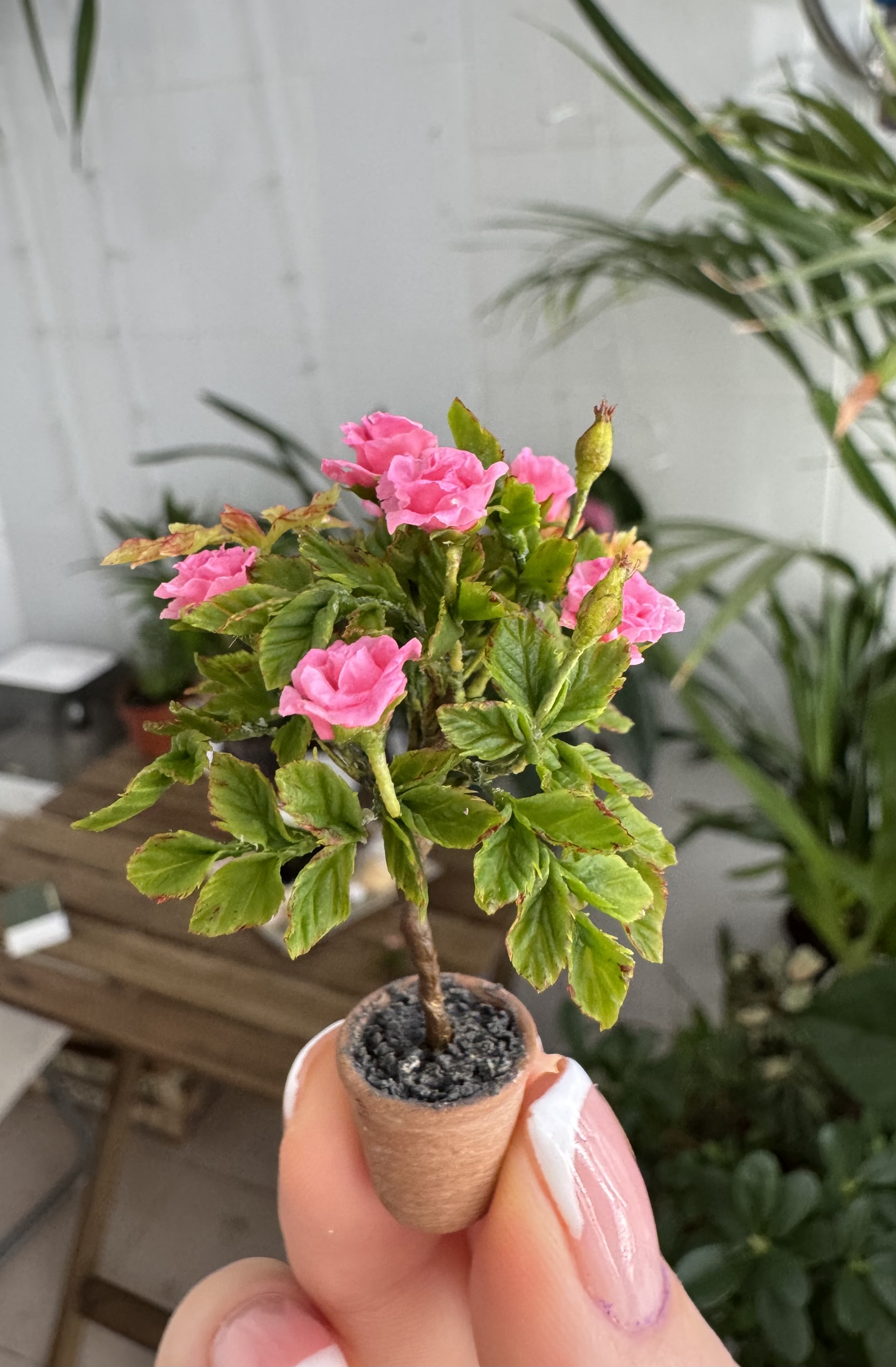 Dollhouse Roses tree, Scale 1/12 - TO ORDER