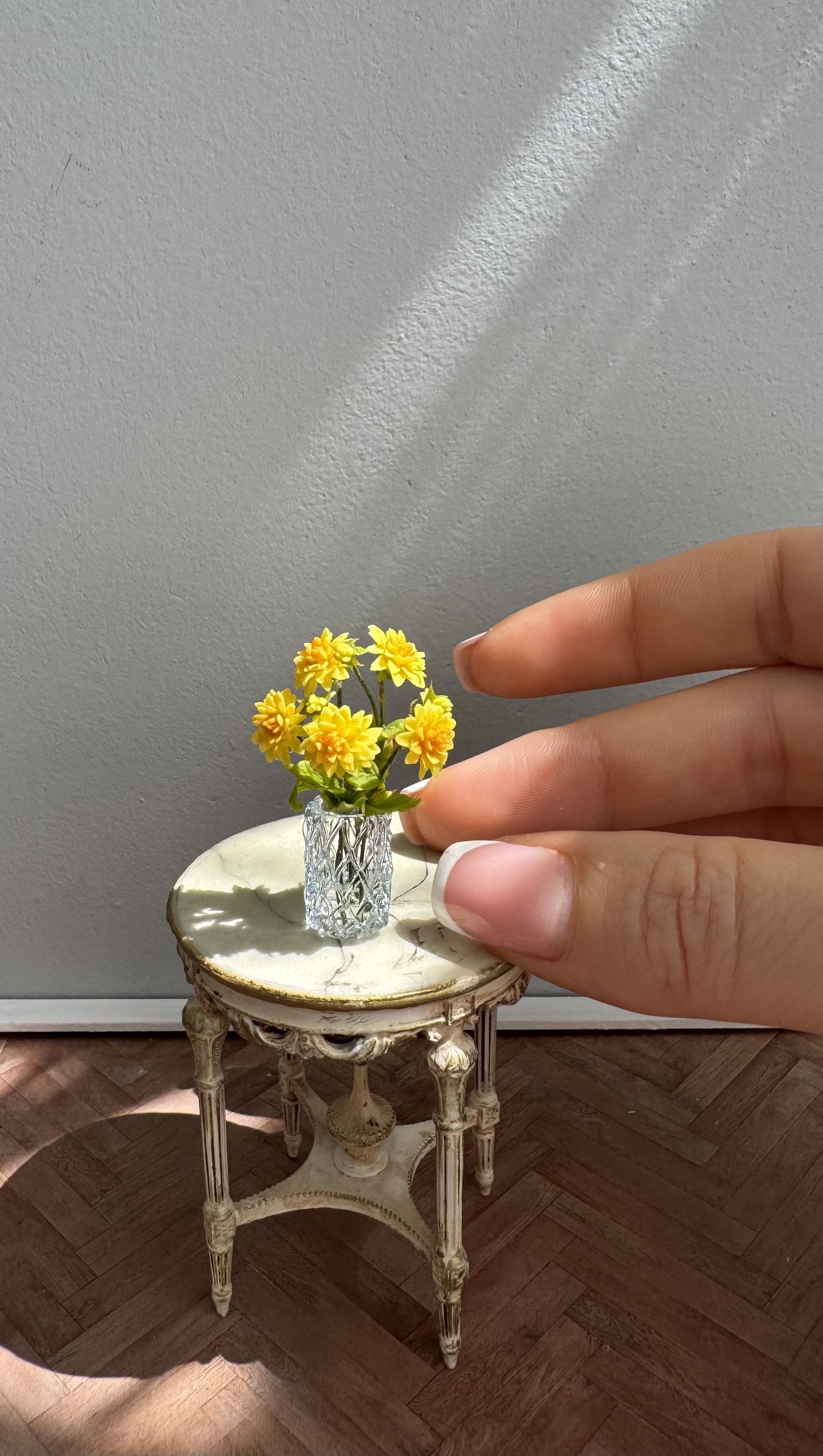 Yellow dahlias bouquet